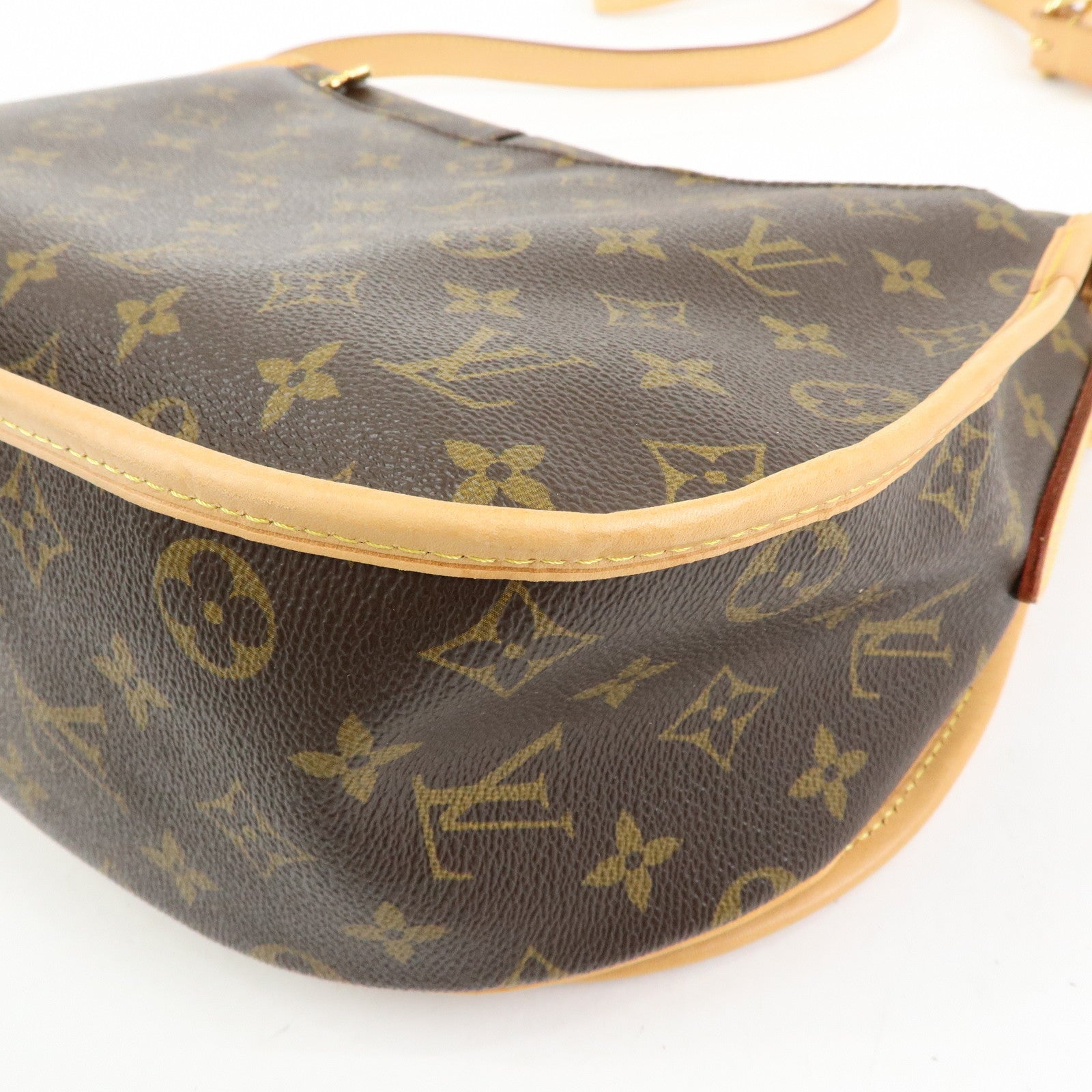 Louis Vuitton Monogram Menilmontant MM Shoulder Bag Brown M40473