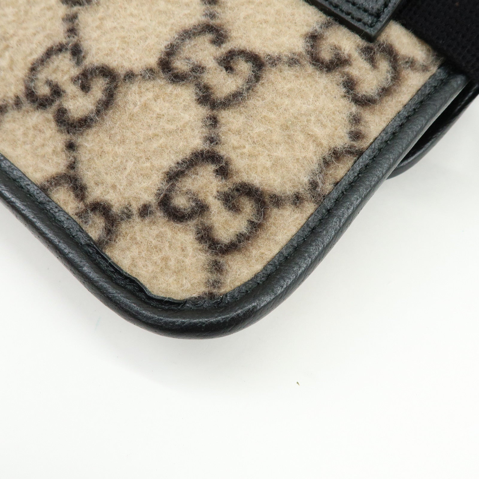 GUCCI GG Wool Leather Waist Pouch Body Bag Beige Black 598181