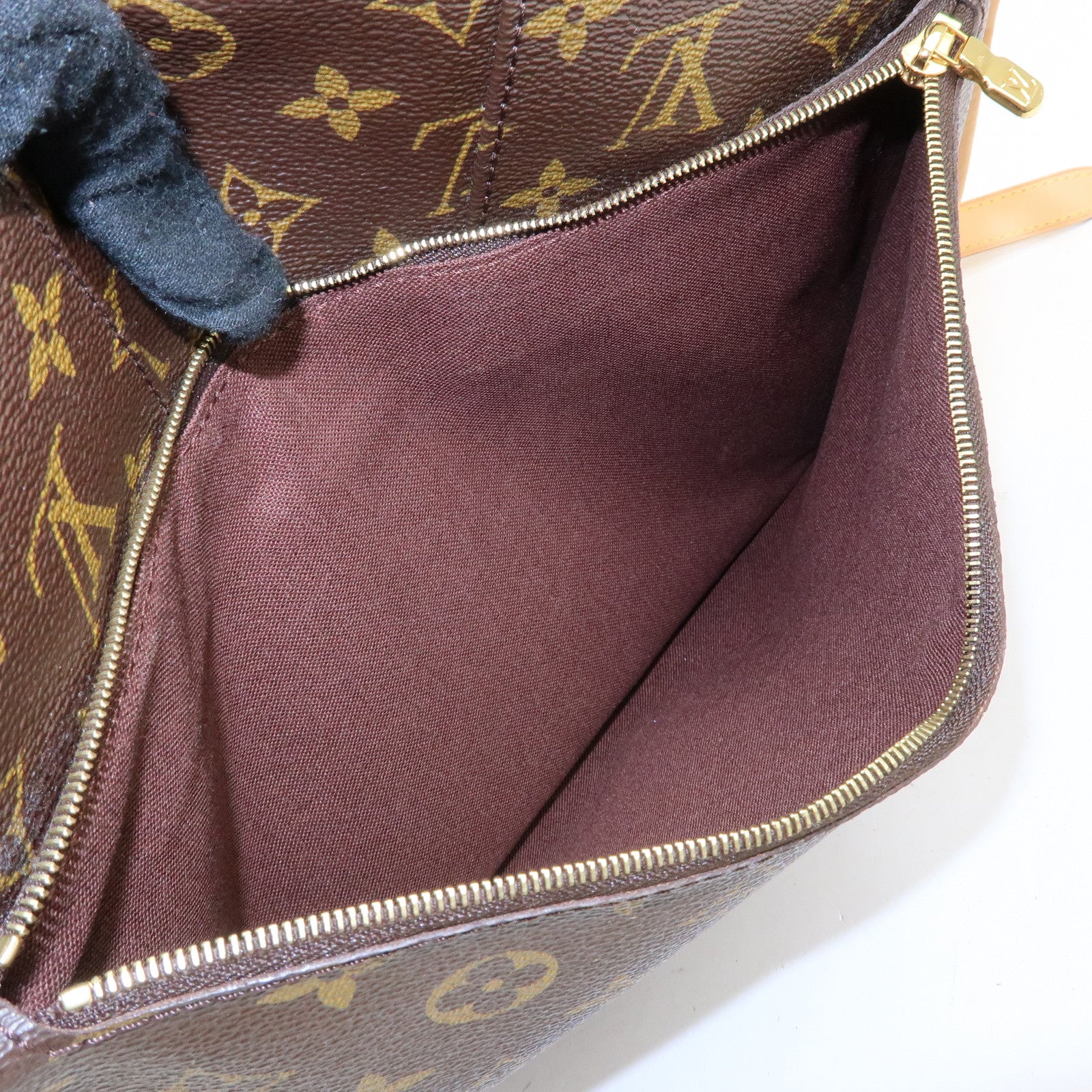 Louis Vuitton Monogram Menilmontant MM Shoulder Bag Brown M40473