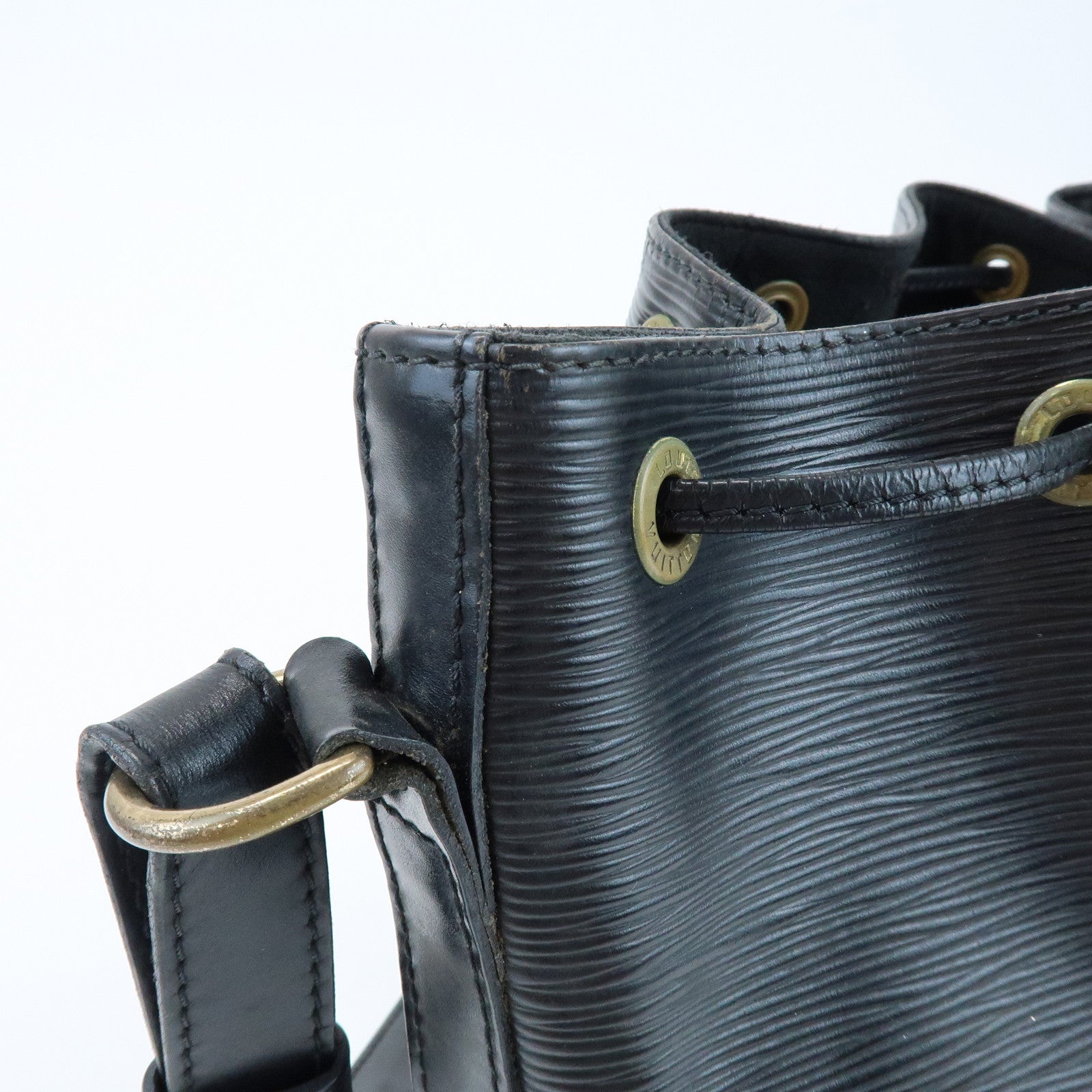 Louis Vuitton Epi Petit Noe Shoulder Bag Noir Black M59012