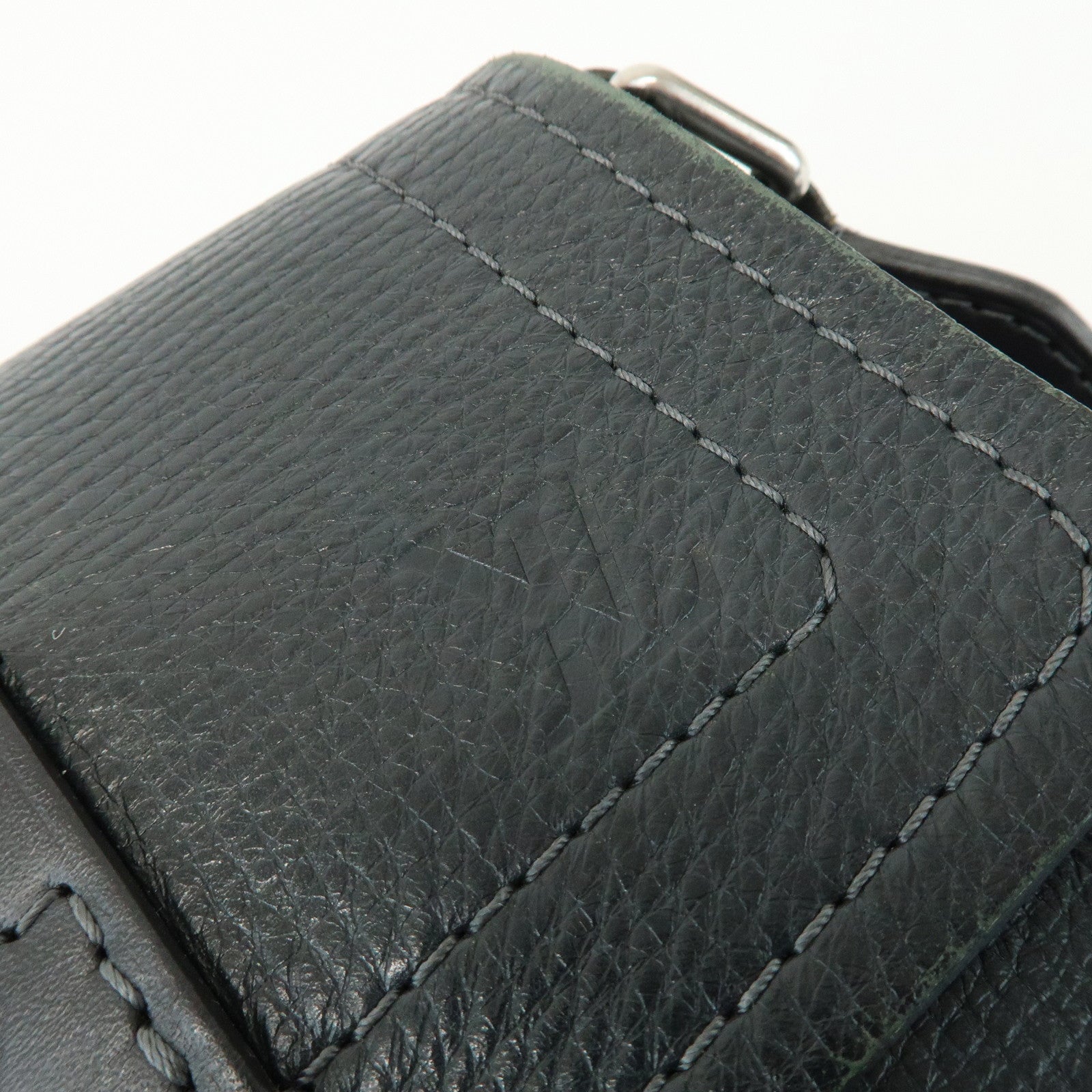 Louis Vuitton Utah Yuma Calf Leather Shoulder Bag Basalt M97024