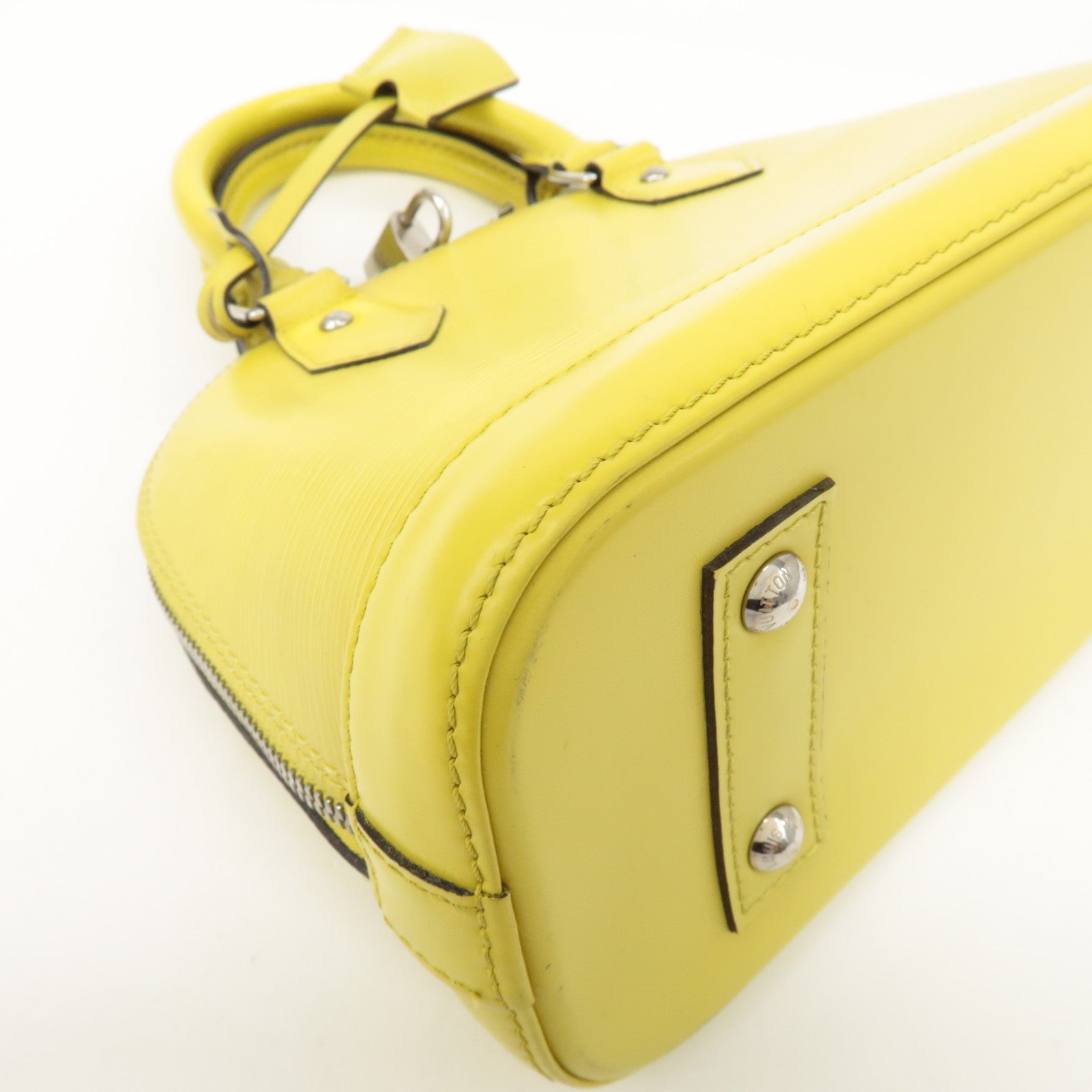 Louis Vuitton Epi Alma BB 2way Bag Hand Bag Pistache M40981 Used
