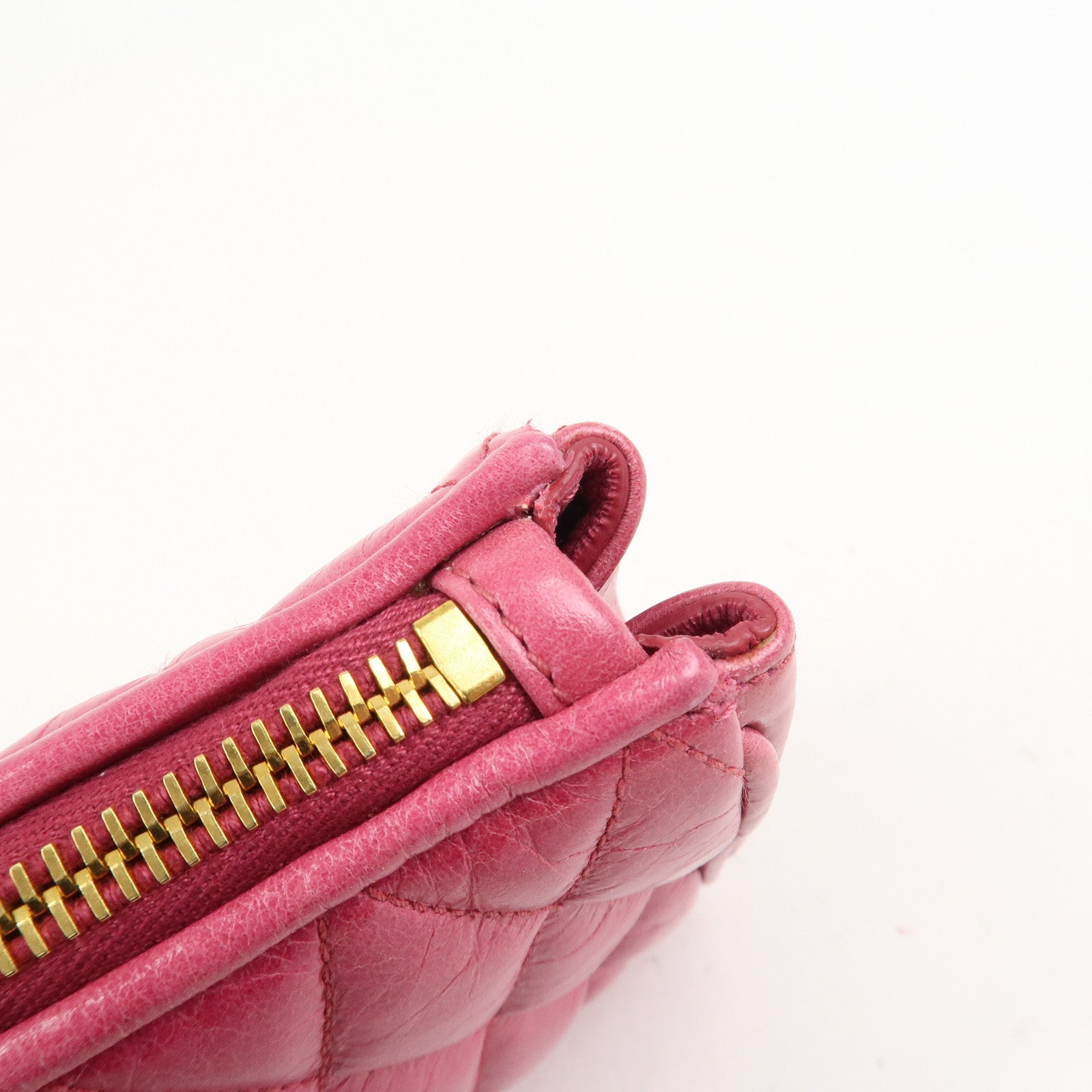 MIU MIU Logo Leather Clutch Bag Pouch Pink 5NE455