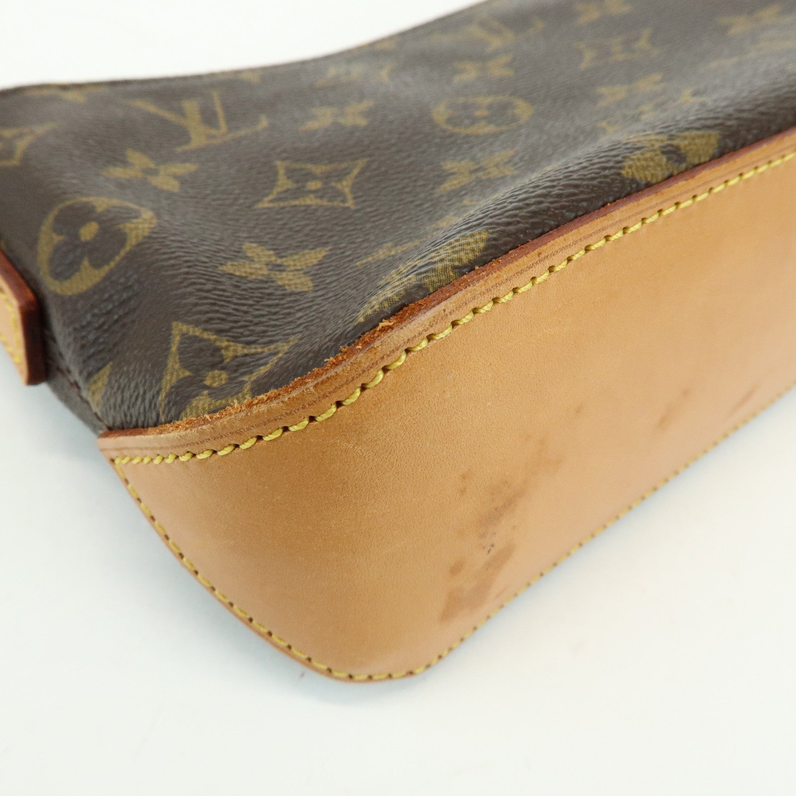 Louis Vuitton Monogram Trotteur Canvas Leather Shoulder Bag M51240