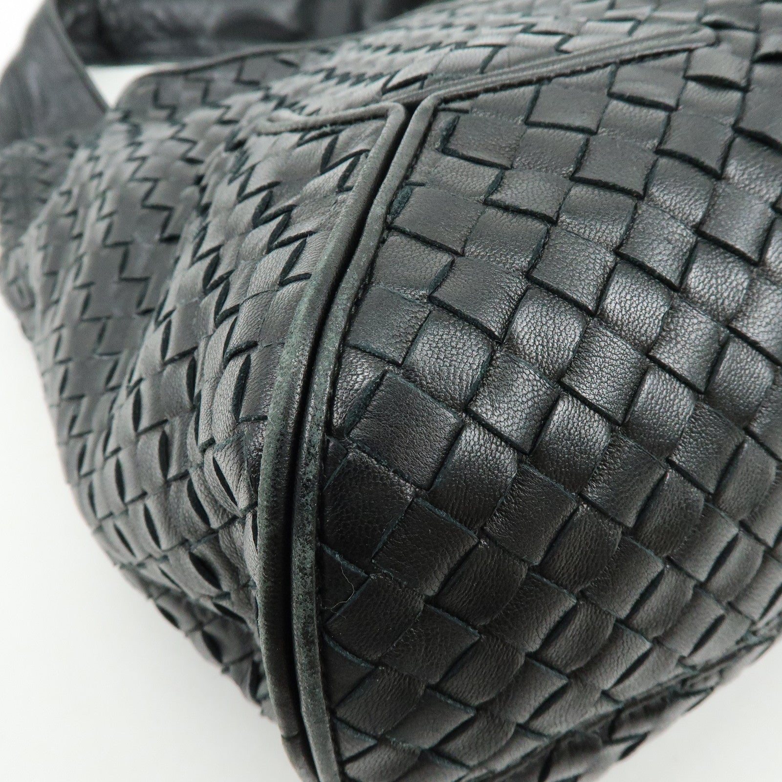 BOTTEGA VENETA Intrecciato Lamb Skin Shoulder Bag Black 145552