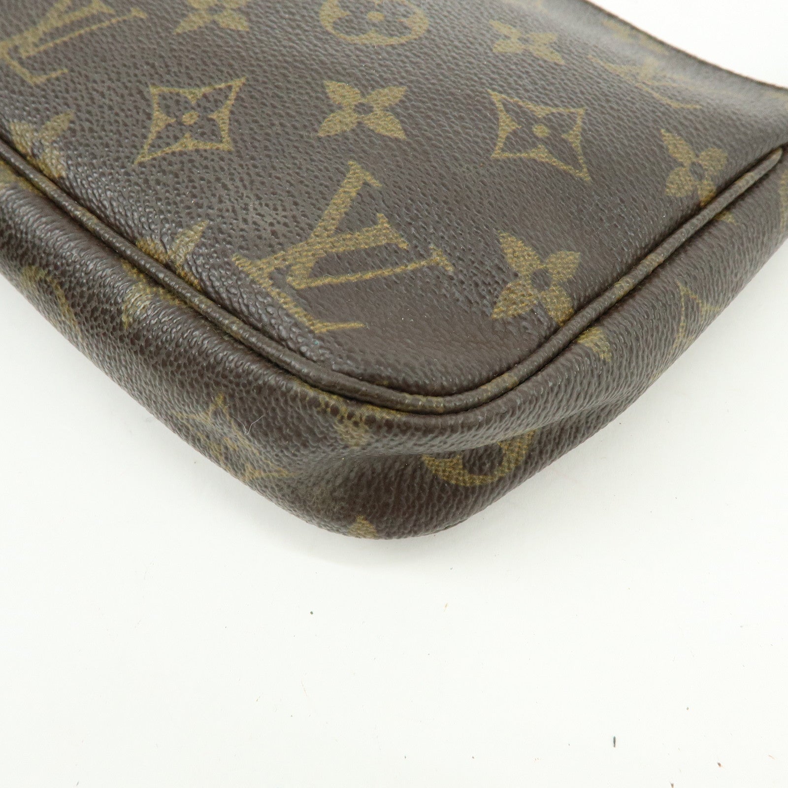 Louis Vuitton Monogram Pochette Accessoires Pouch Hand Bag M51980
