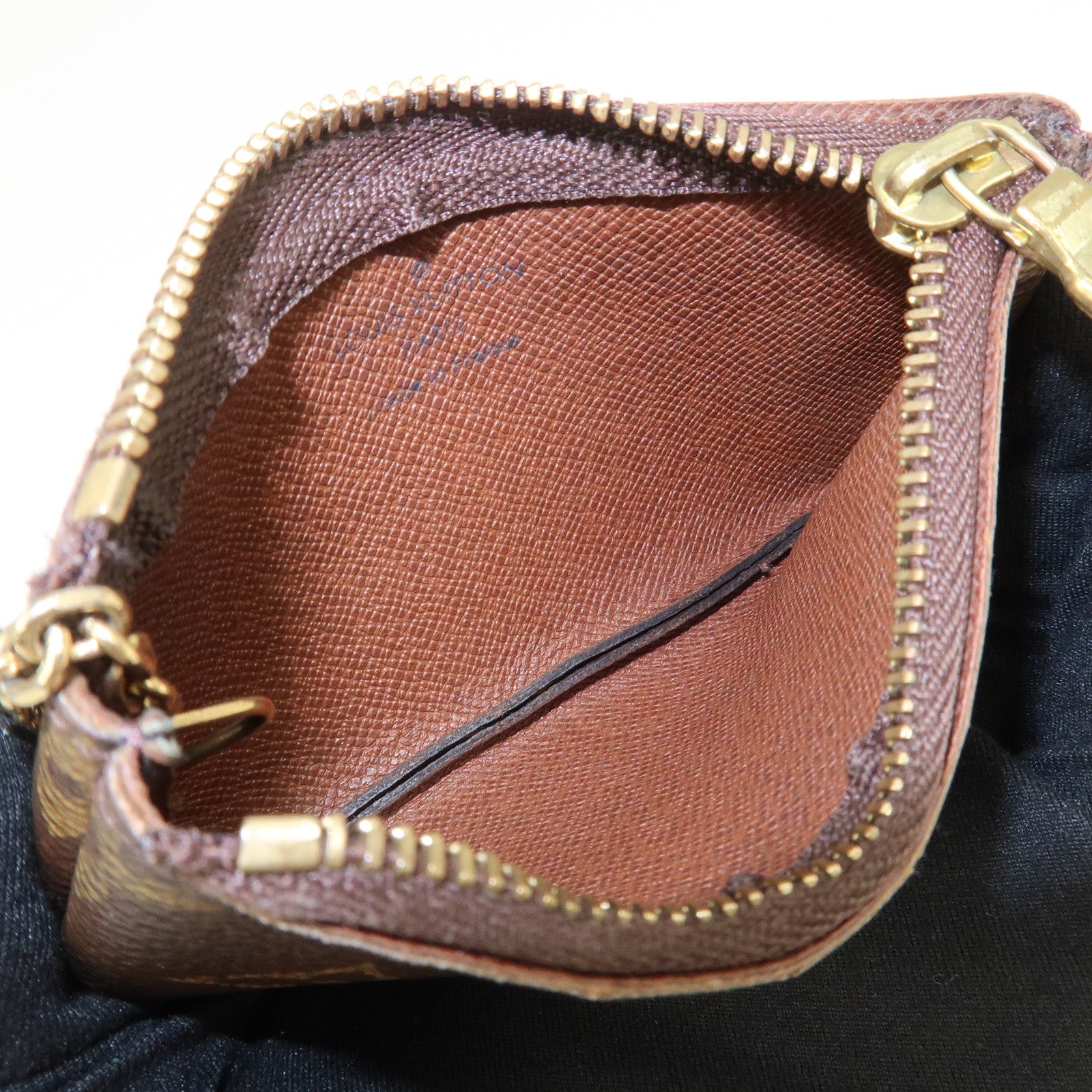 Louis Vuitton Monogram Pochette Cles Coin Case Key Case M62650