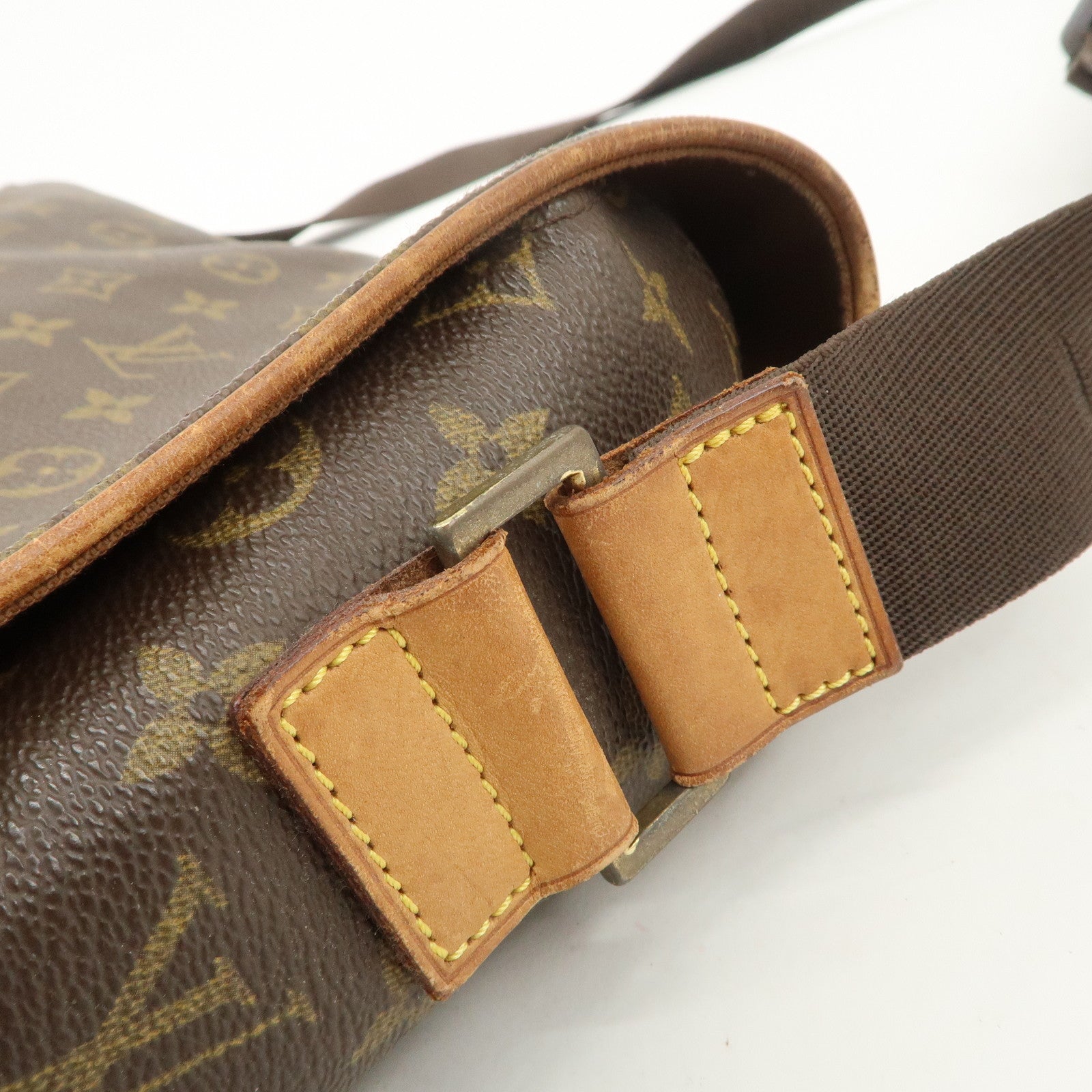 Louis Vuitton Monogram Abbesses Messenger Bag Brown M45257