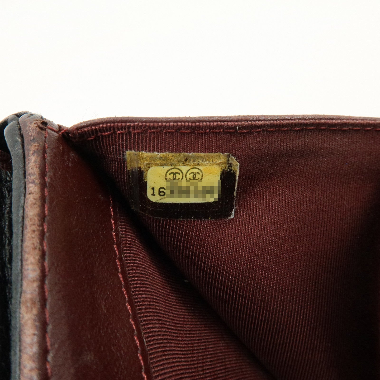 CHANEL Matelasse Lamb Skin Bi-fold Compact Wallet Black A48980