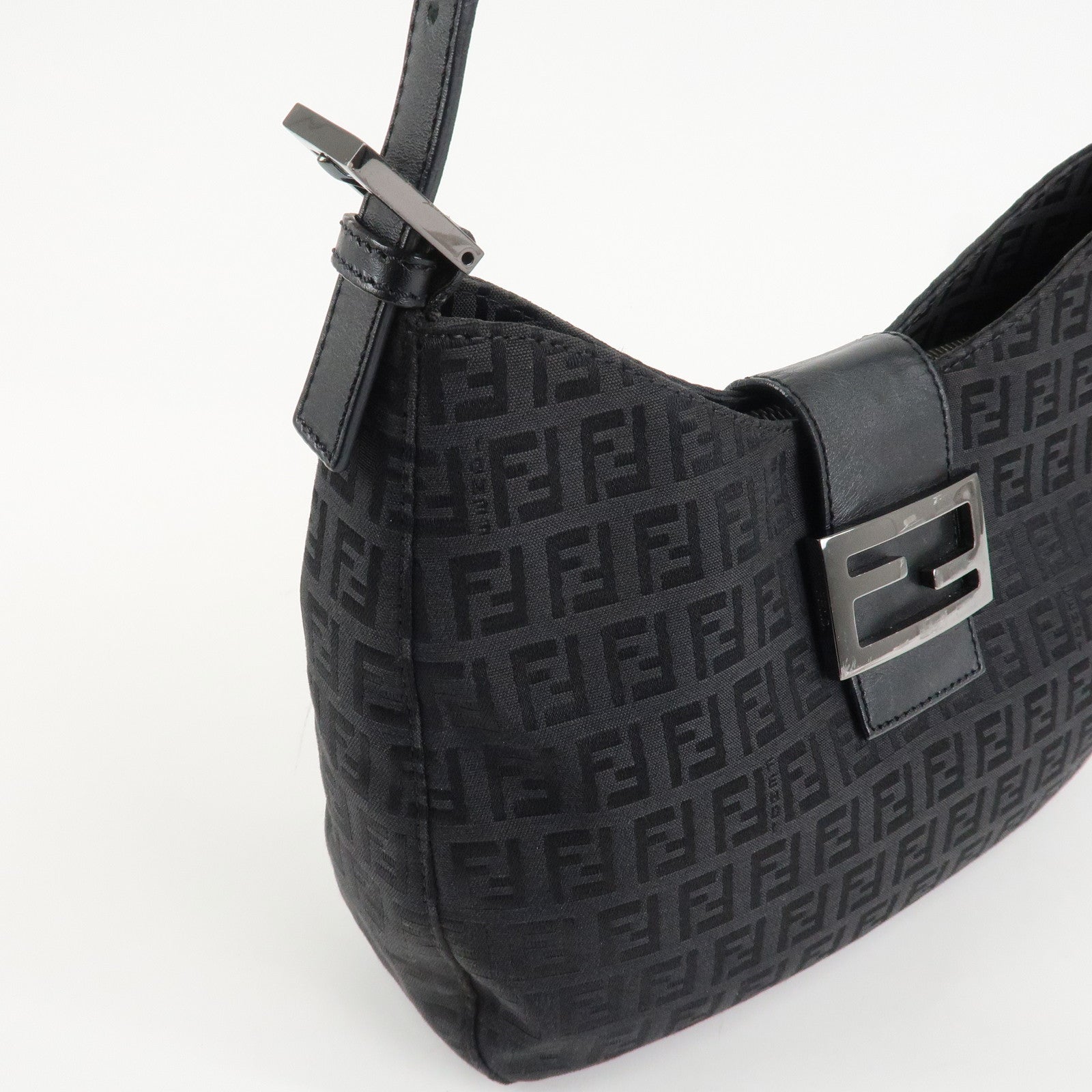 FENDI Zucchino Leather Canvas Shoulder Bag Black Used