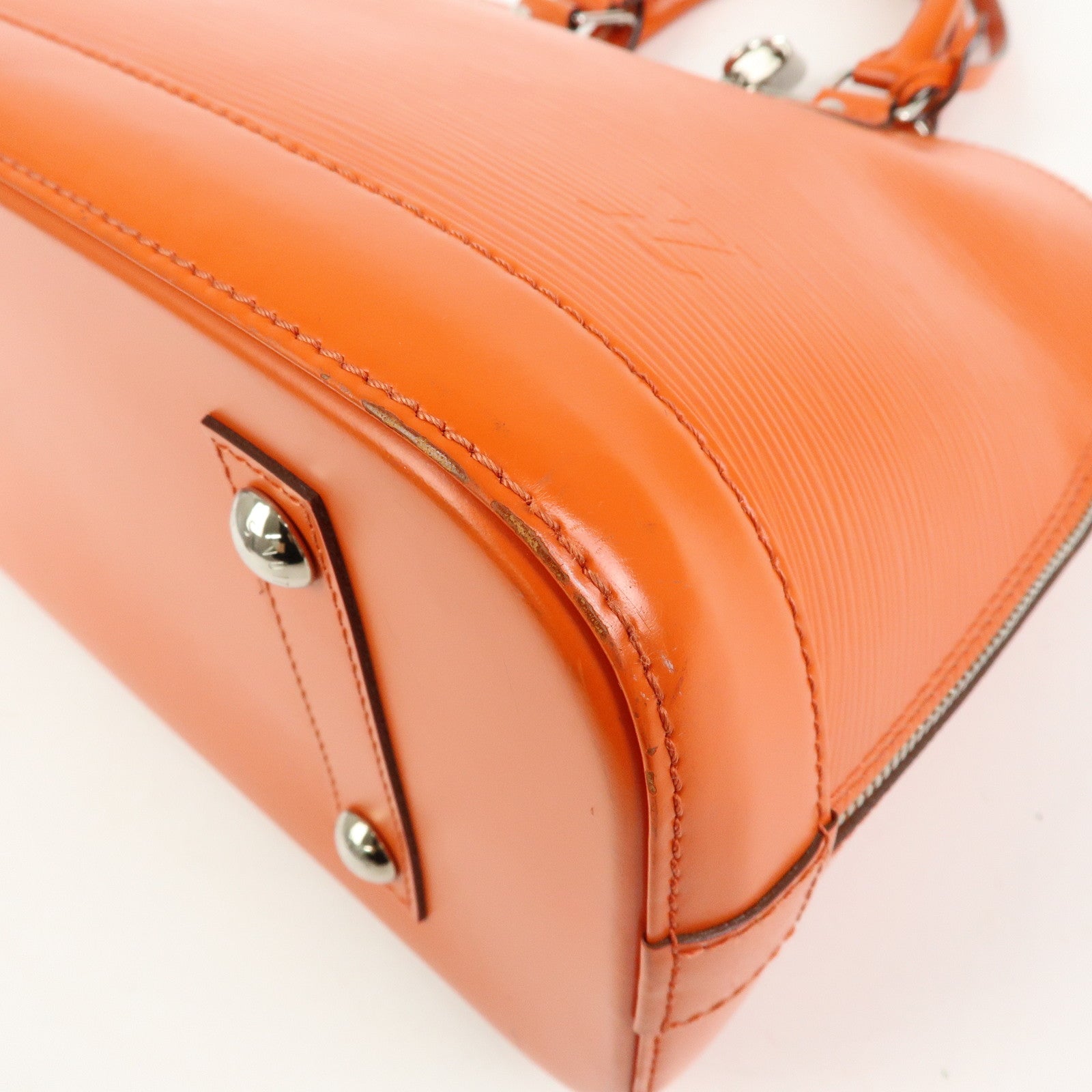 Louis Vuitton Epi Alma PM Hand Bag Pimont Orange M40623