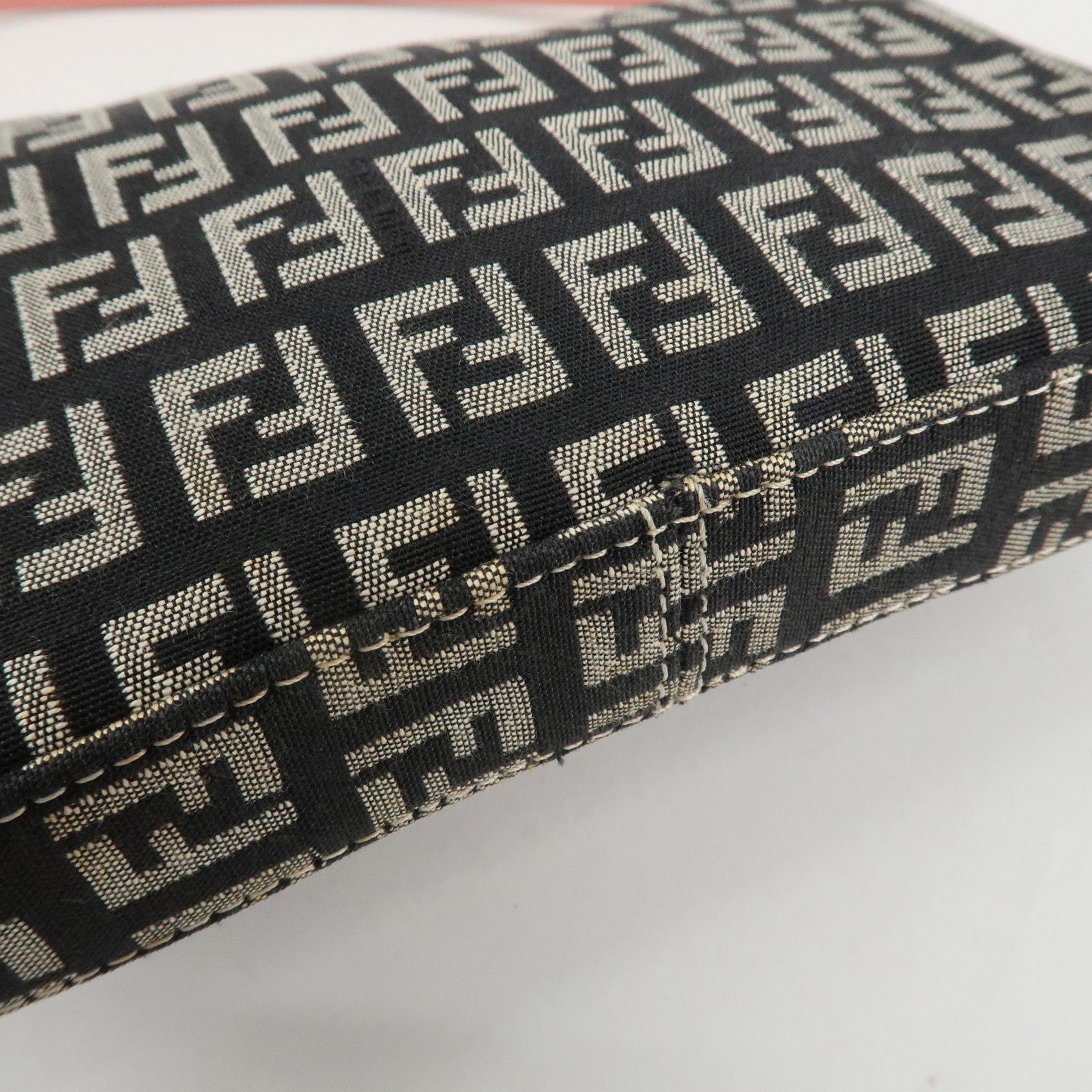 FENDI Small Mamma Baguette Zucchino Canvas Leather Hand Bag 8BK005 Used