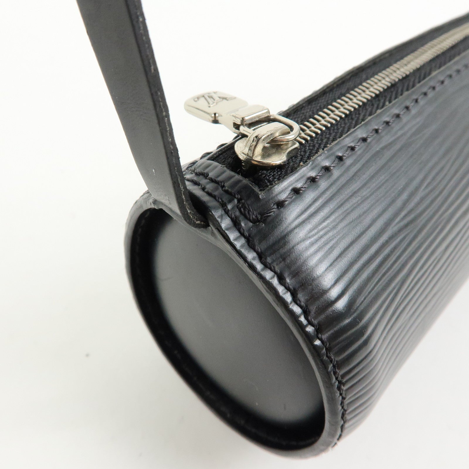 Louis Vuitton Epi Mini Pouch For Soufflot Hand Bag Noir