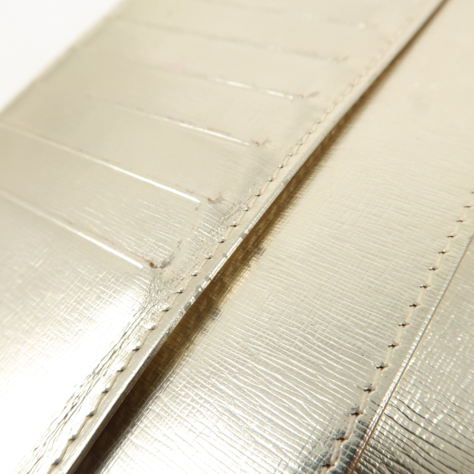 CHANEL Leather Coco Mark Long Wallet Gold Gold Hardware A27156 Used