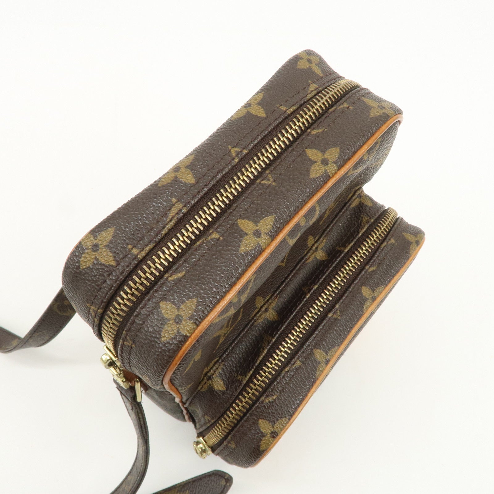 Louis Vuitton Monogram Amazone Shoulder Bag Crossbody Bag M45236