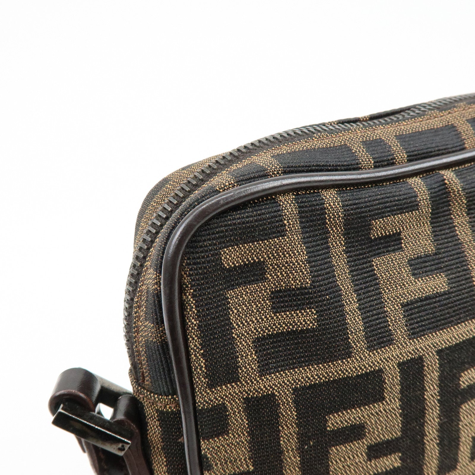 FENDI Zucca Canvas Leather Shoulder Bag Crossbody Bag Brown 8BT053