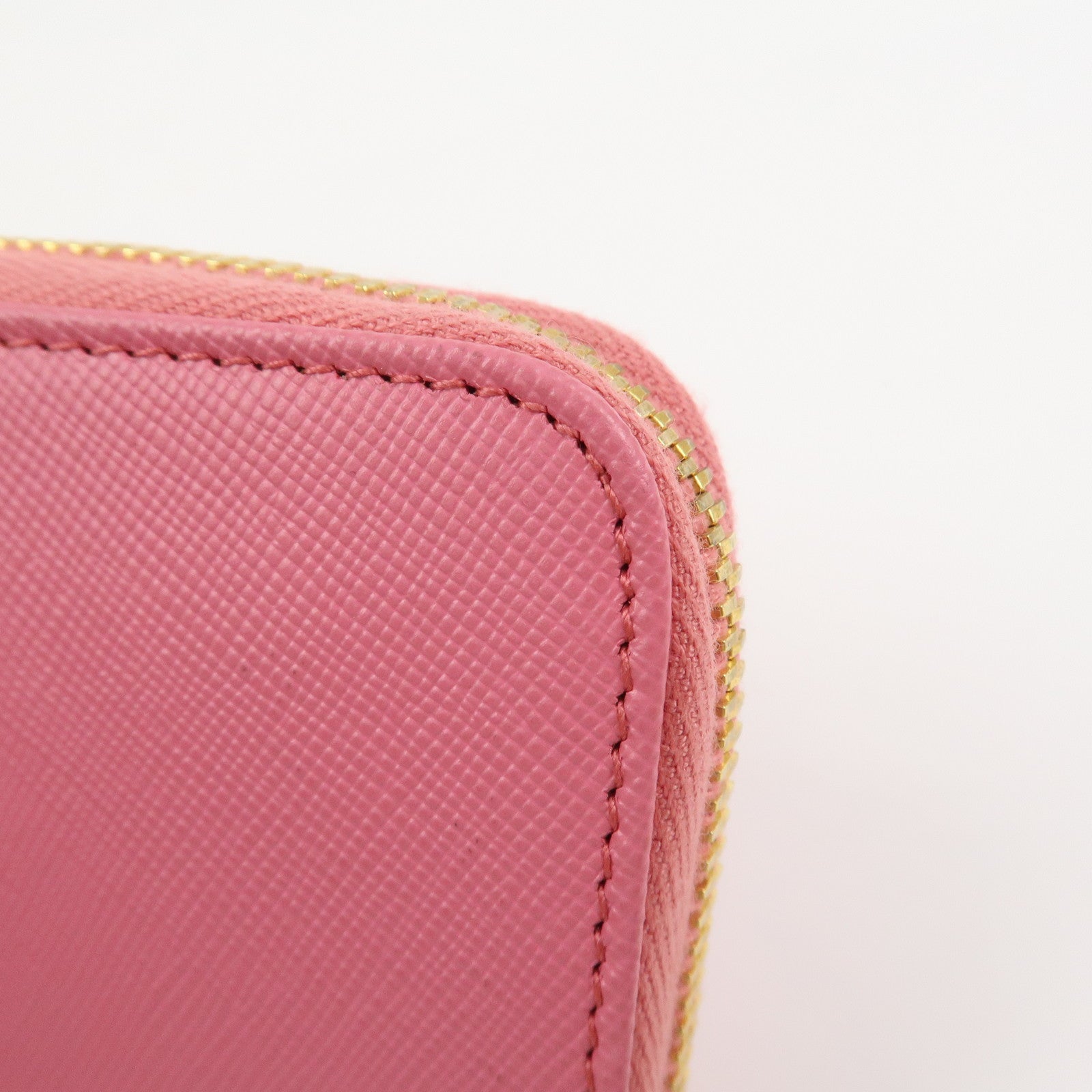 PRADA Triangle Logo Saffiano Leather Coin Case Coin Purse 1M0268