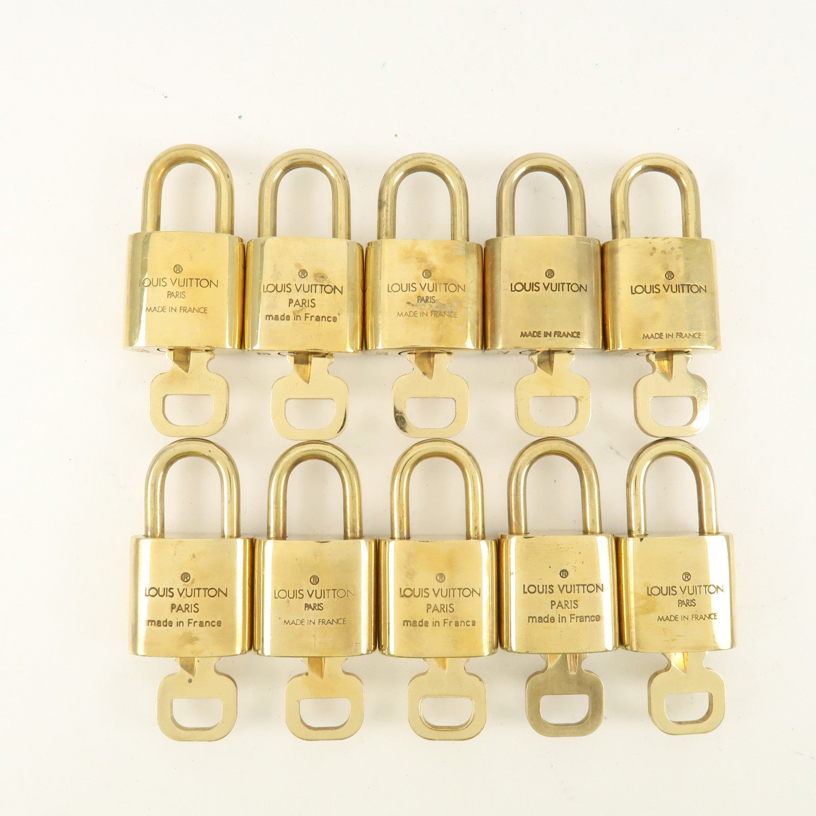 Louis Vuitton Set of 10 Lock & Key Cadena Key Lock Metal Gold Used