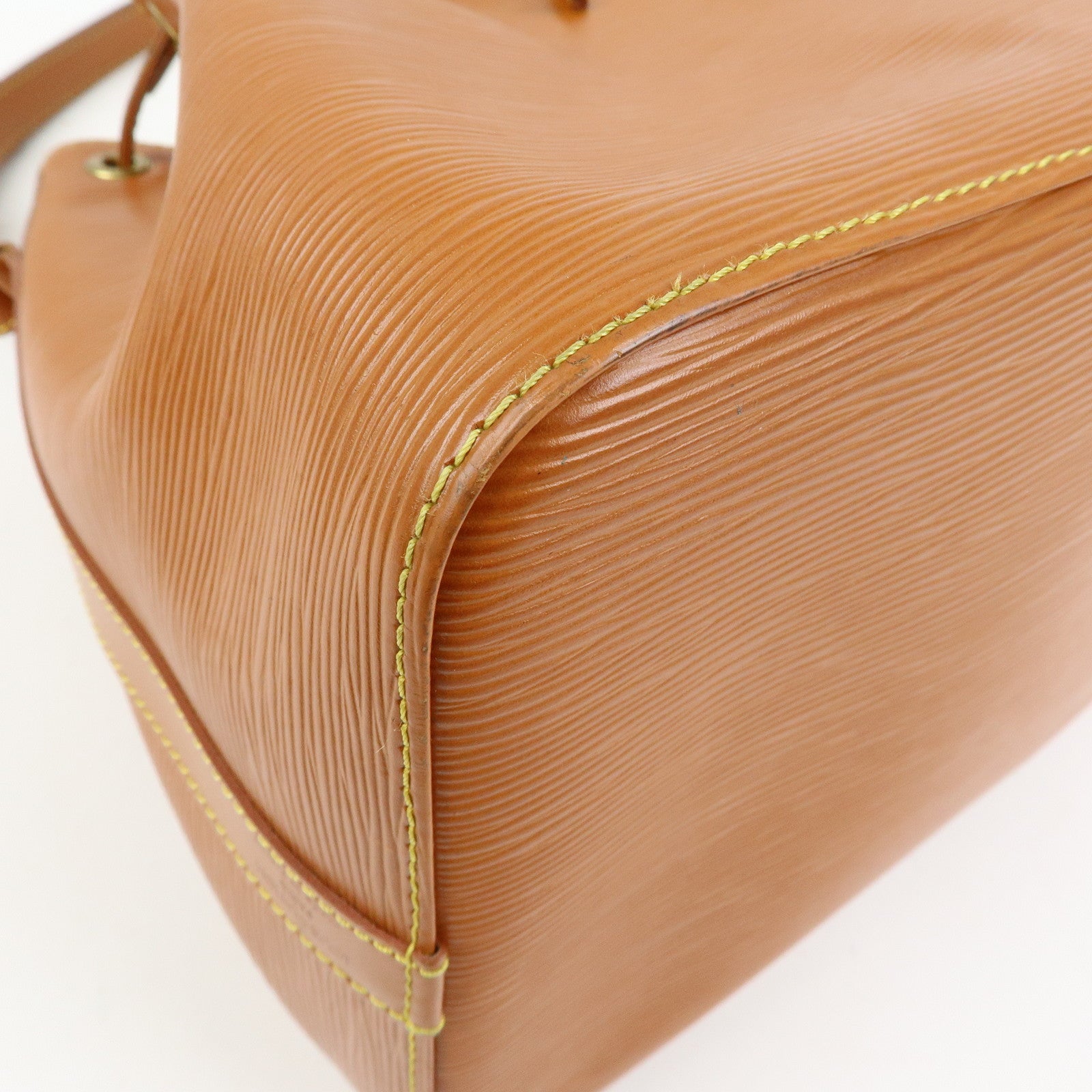 Louis Vuitton Epi Leather Petit Noe Shoulder Bag Zipang Gold M44108