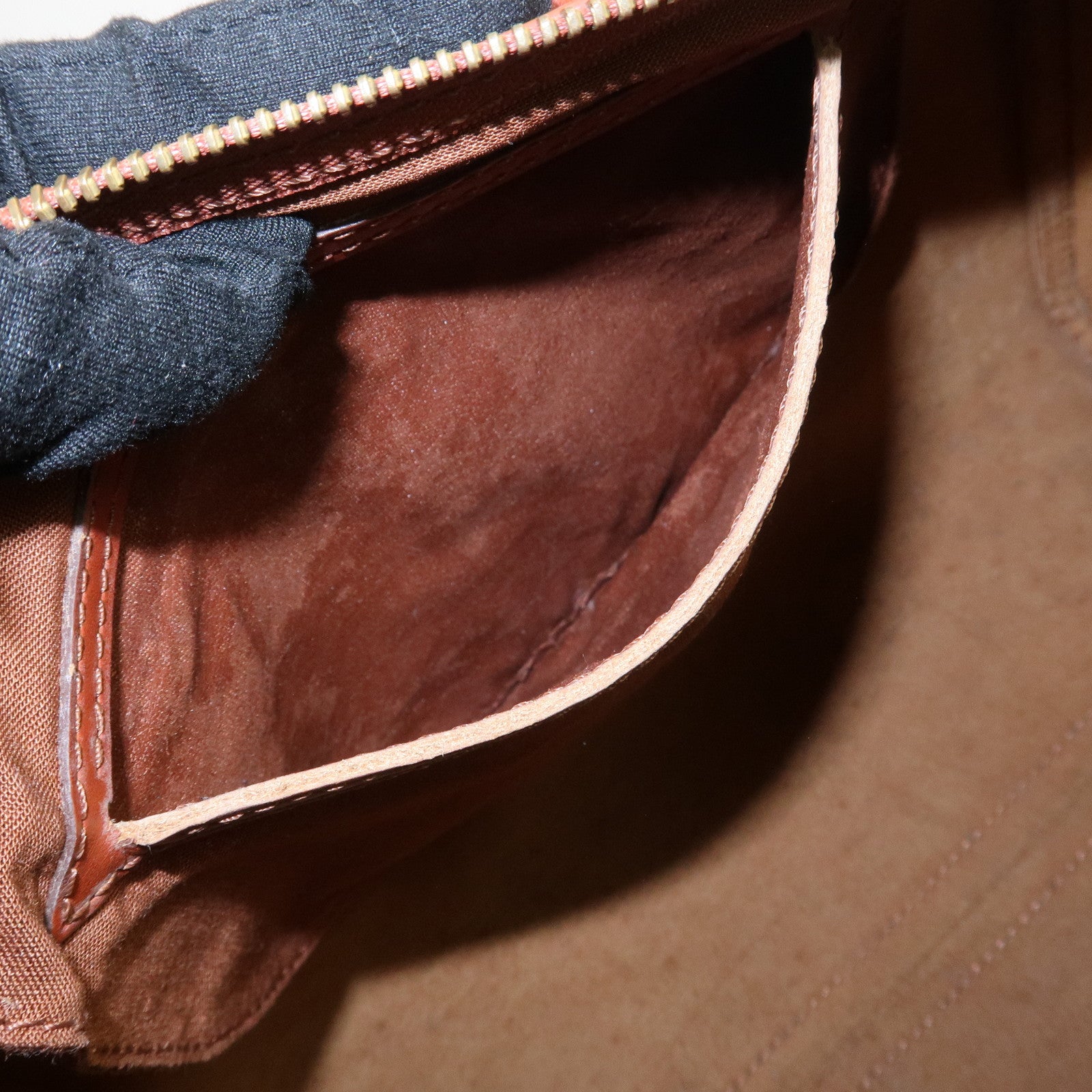 Louis Vuitton Epi Speedy 25 Hand Boston Bag Kenya Brown M43013 Used