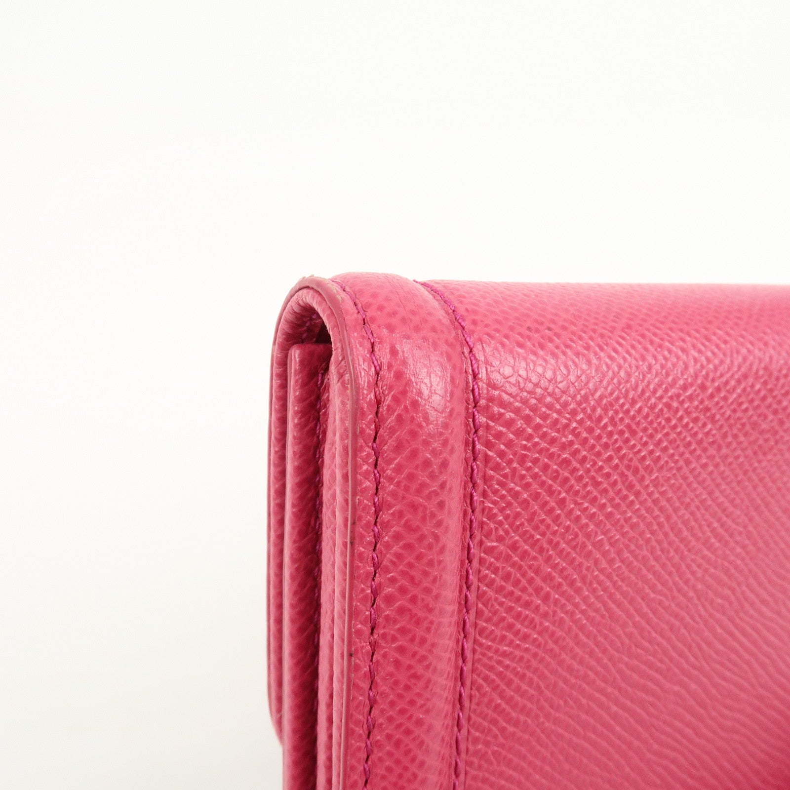 Ferragamo Vara Ribbon Logo Leather Long Wallet Pink