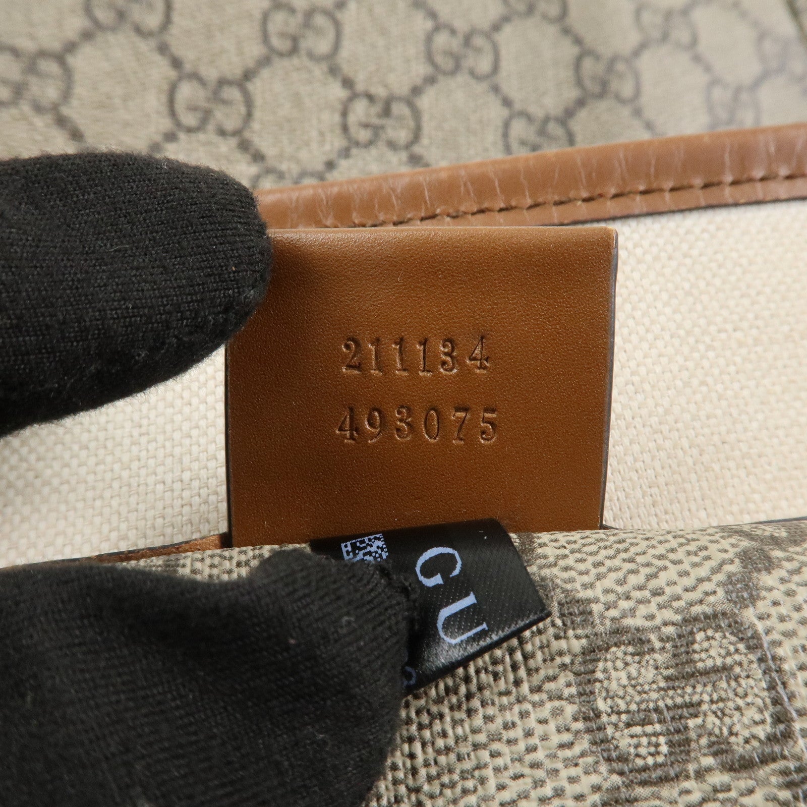 GUCCI GG Supreme Sherry Leather Tote Bag Beige Brown 211134