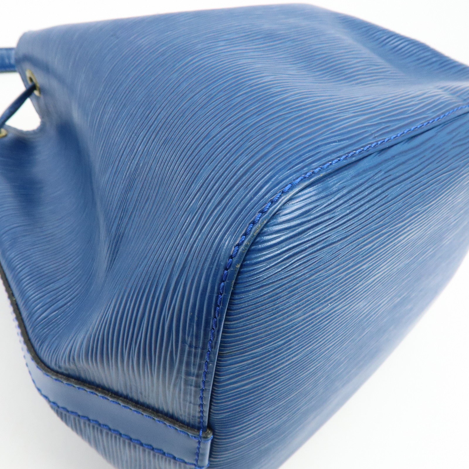 Louis Vuitton Epi Petit Noe Shoulder Bag Toledo Blue M44105