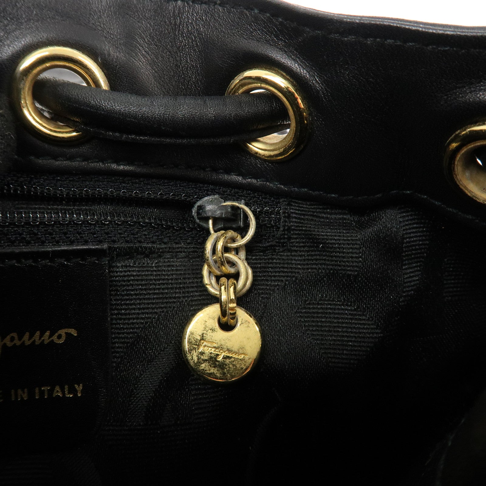 Ferragamo Vara Ribbon Leather Backpack Shoulder Bag Black AQ215676 Used