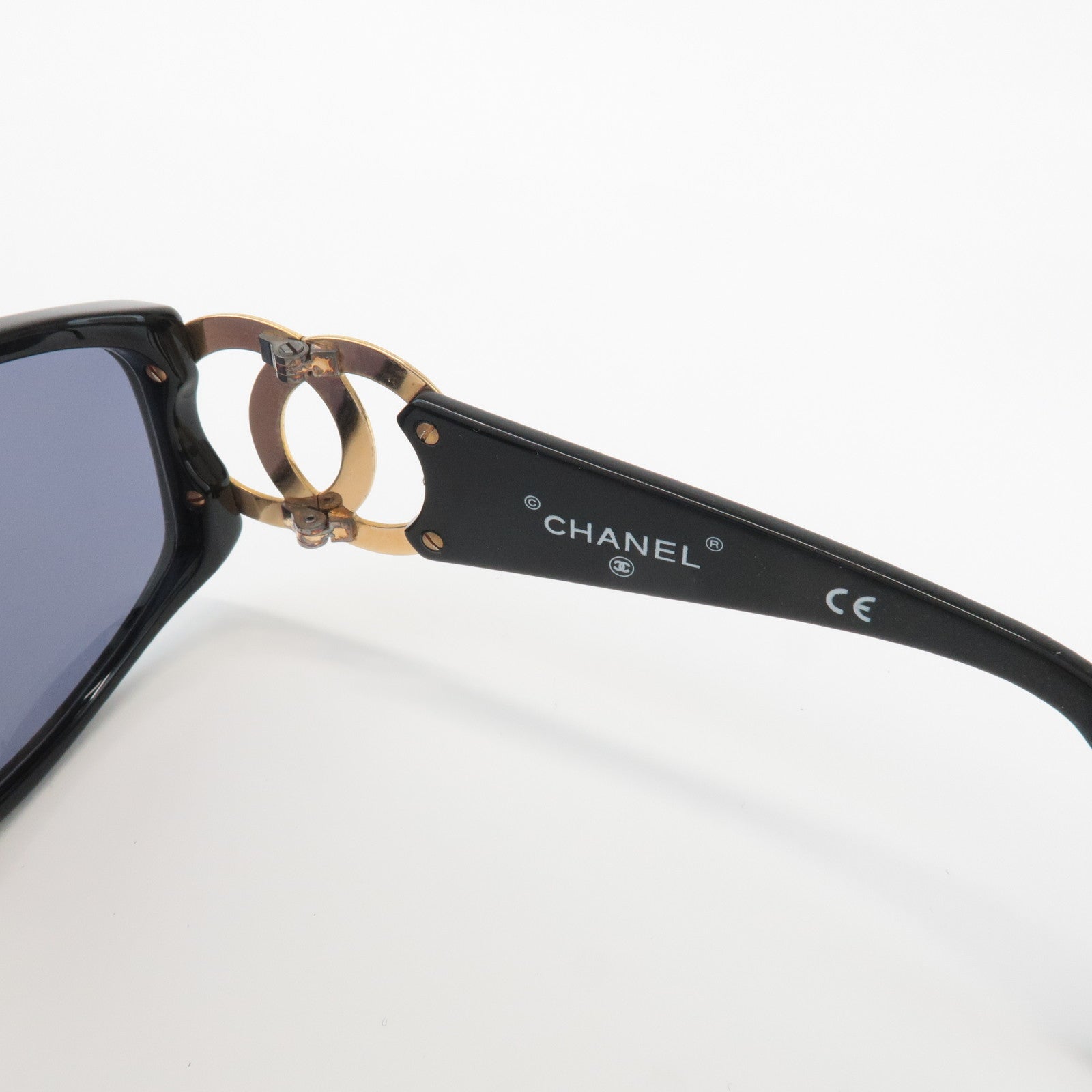 CHANEL COCO Mark Plastic Sunglasses Black Gold 02461 94305 Used
