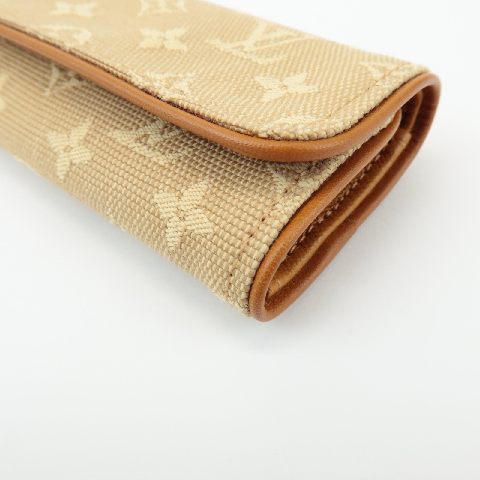 Louis Vuitton Monogram Mini Canvas Multiclés 4 Key Case M92432