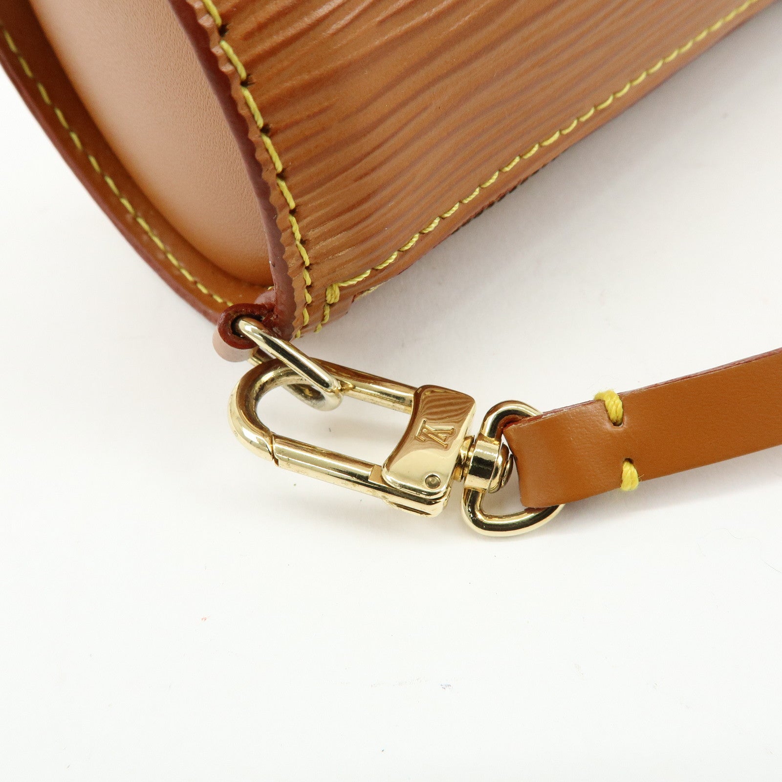 Louis Vuitton Epi Soufflot Hand Bag Shoulder Bag Zipang Gold M52228