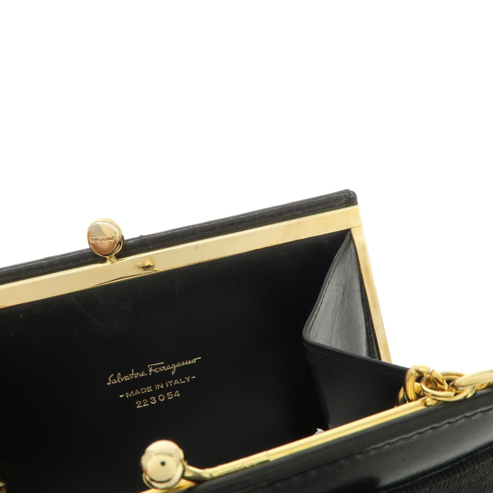 Ferragamo Vara Leather Ribbon Mini Chain Shoulder Bag Black Used