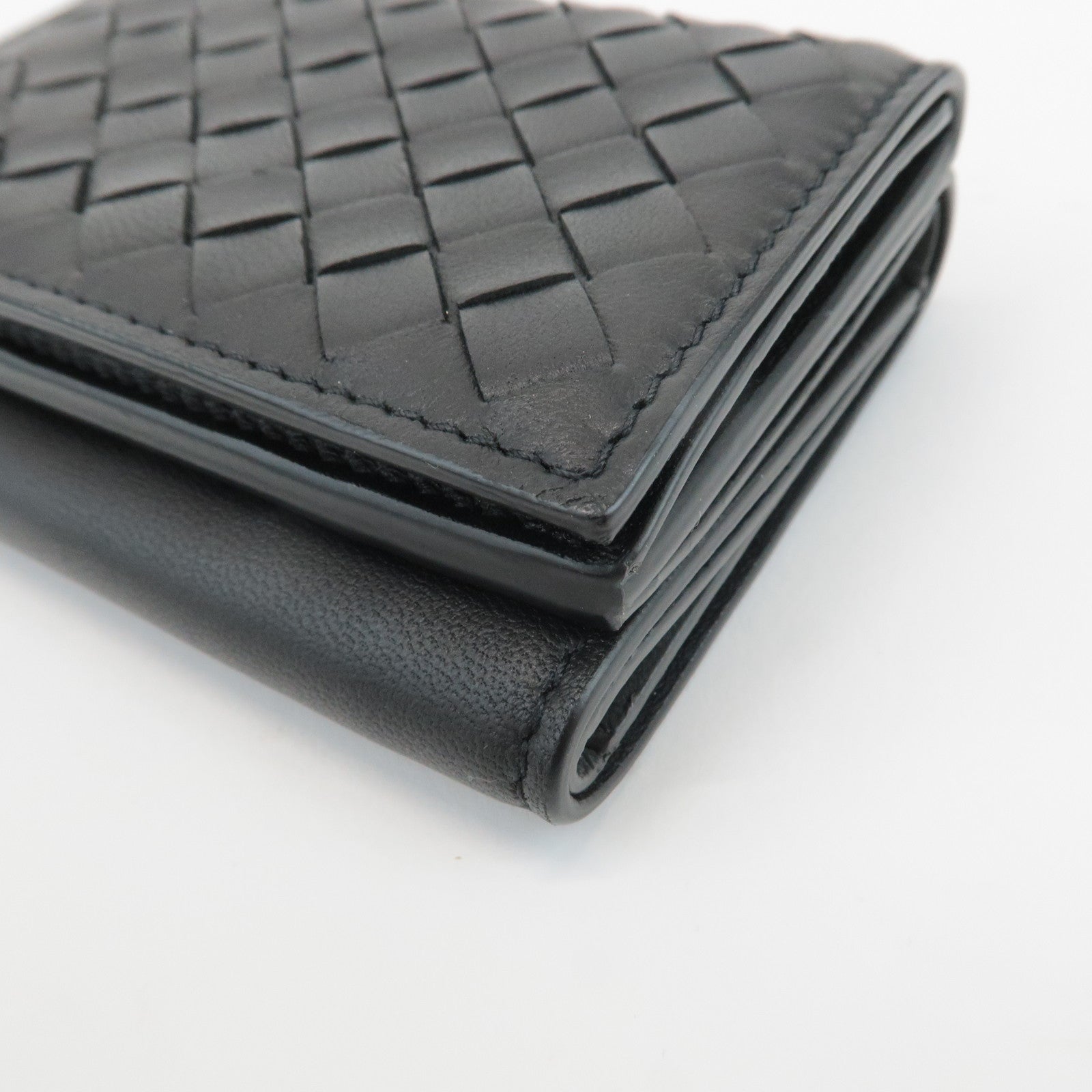 BOTTEGA VENETA Intrecciato Leather Tri-fold Wallet Black 515385