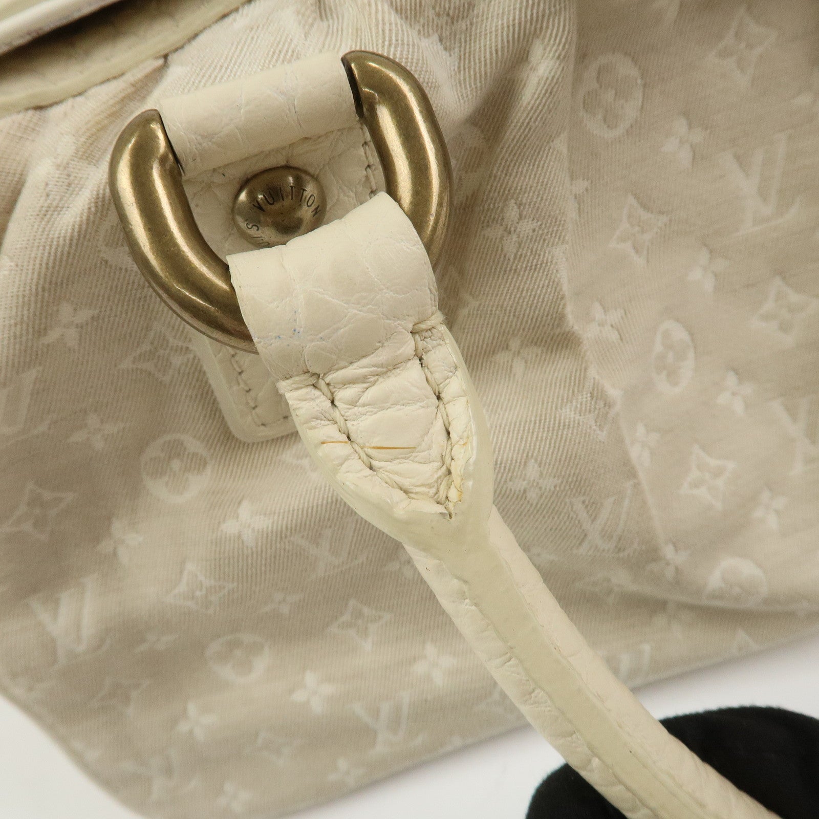 Louis Vuitton Monogram Mini Lin Trapeze PM Hand Bag Dune M40061