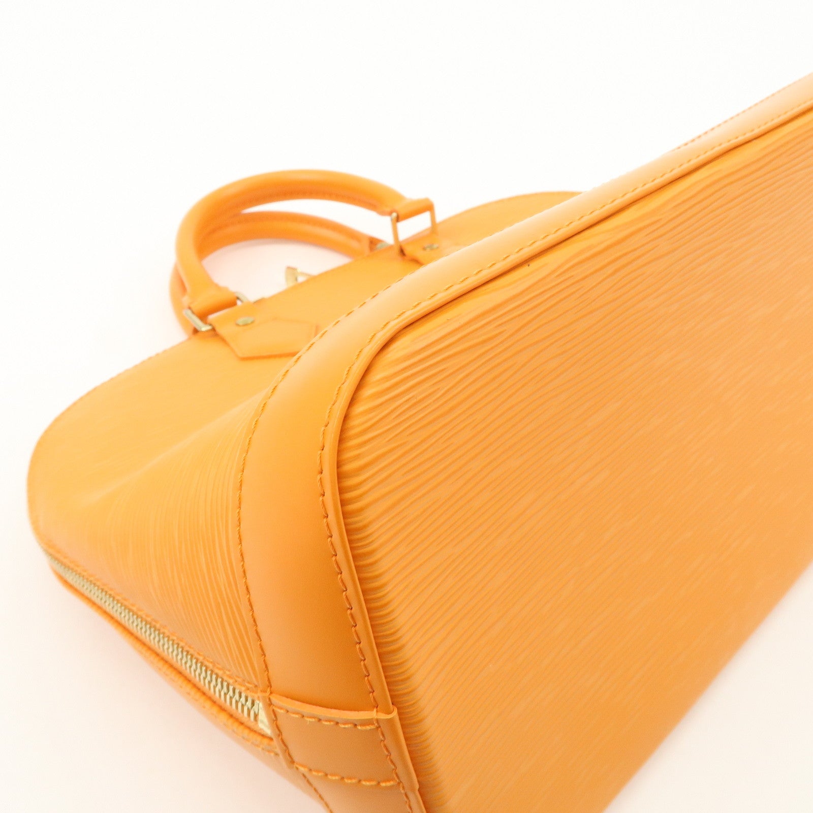 Louis Vuitton Epi Alma Hand Bag Mandarin Orange M5124H