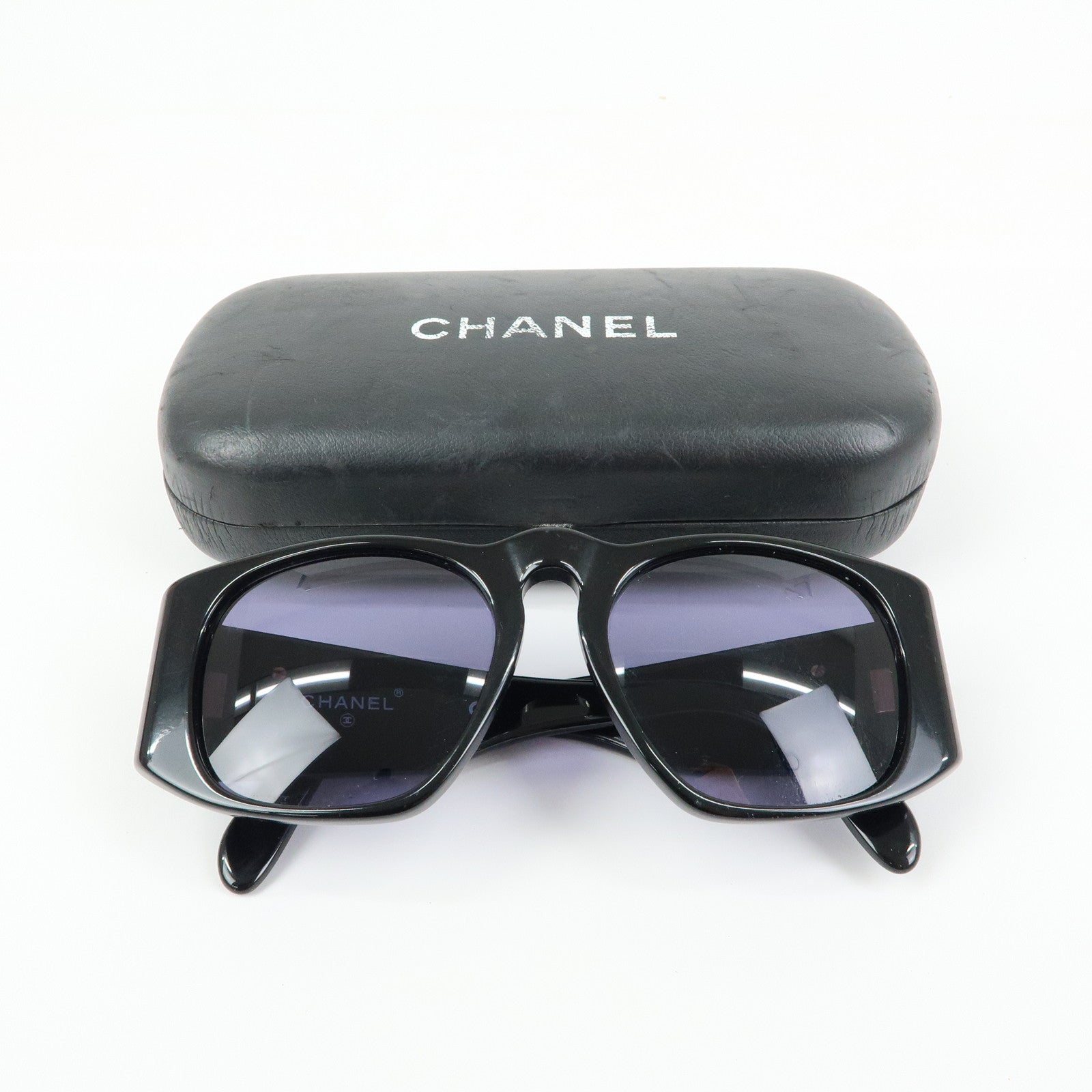 CHANEL COCO Mark Matelasse Plastic Sunglasses Black 01450 94305