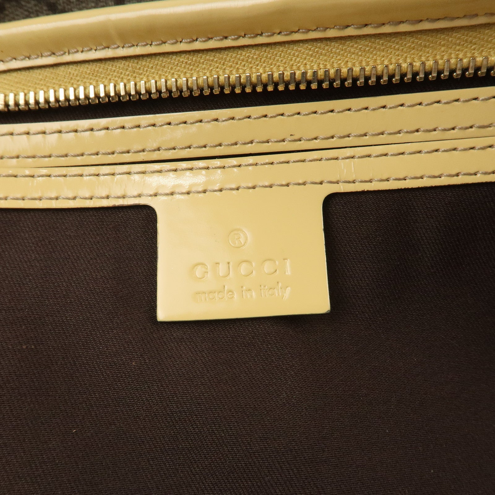 GUCCI GG Supreme Monogram Patent Leather Tote Bag Beige 201482