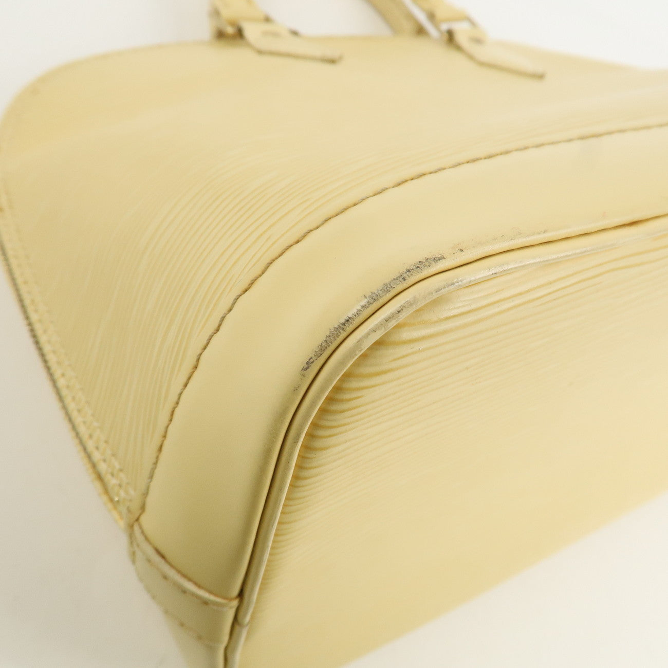 Louis Vuitton Epi Leather Alma Hand Bag Vanilla M5214A Used