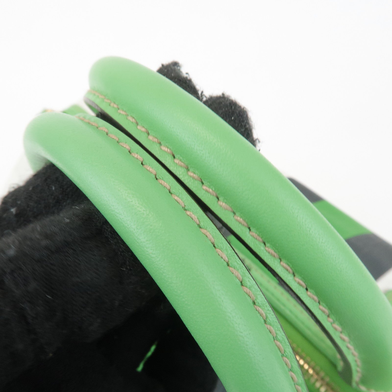 GUCCI JOY Line GG Supreme Leather Boston Bag 189895 Used