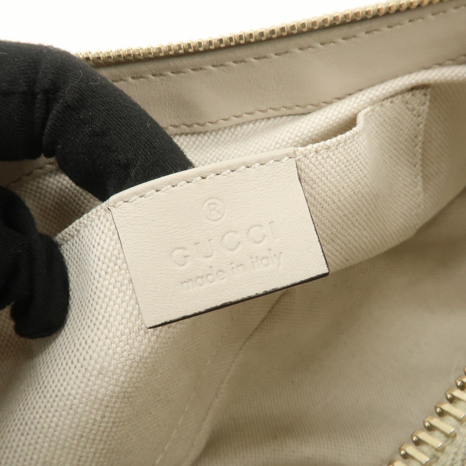 GUCCI Guccissima Mayfair Interlocking G Leather Shoulder Bag Ivory