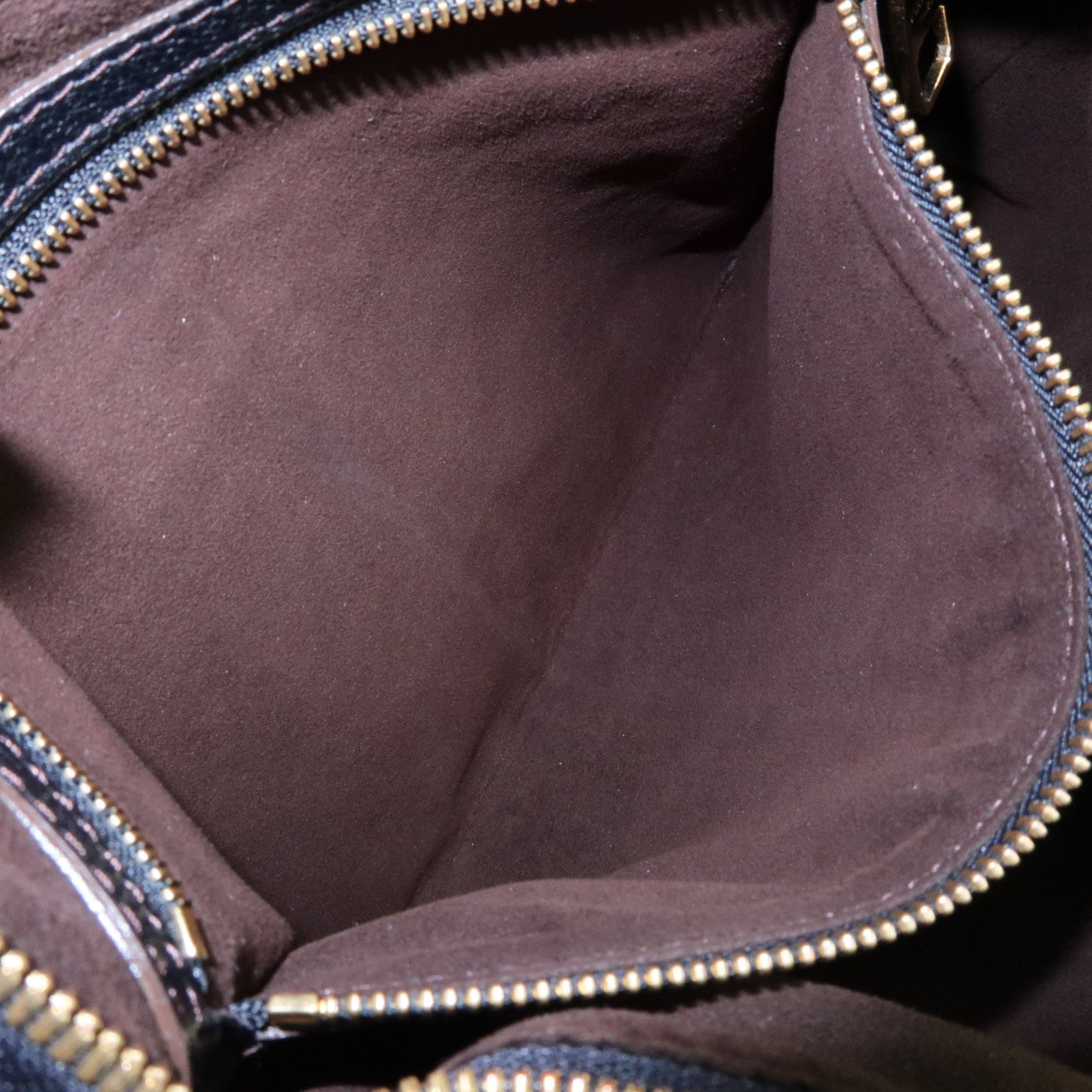 Louis Vuitton Monogram Mahina Selene PM Shoulder Bag Noir M94035