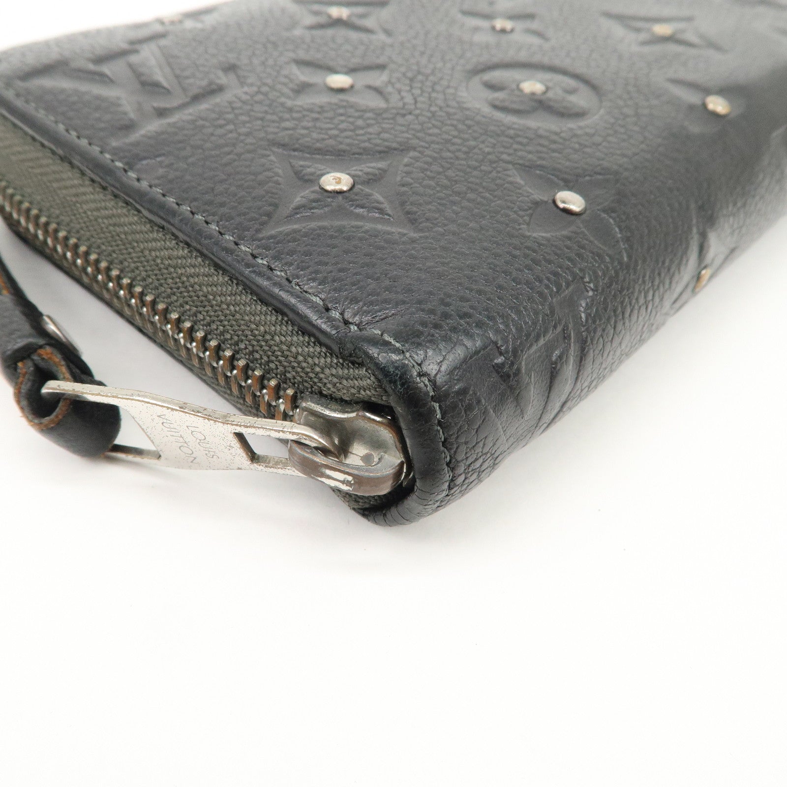 Louis Vuitton Empreinte Leather Studs Zippy Wallet Platine M61442