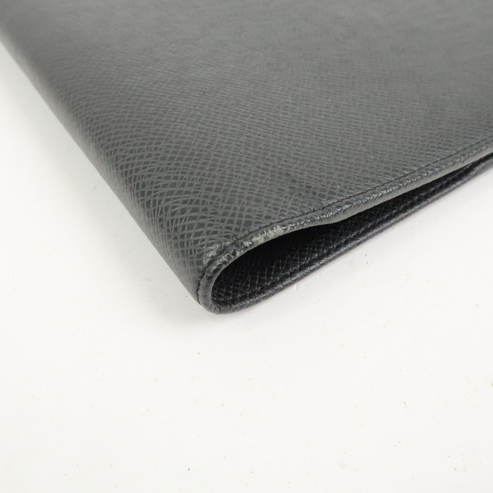 Louis Vuitton Taiga Agenda Bureau Planner Cover Ardoise R20409