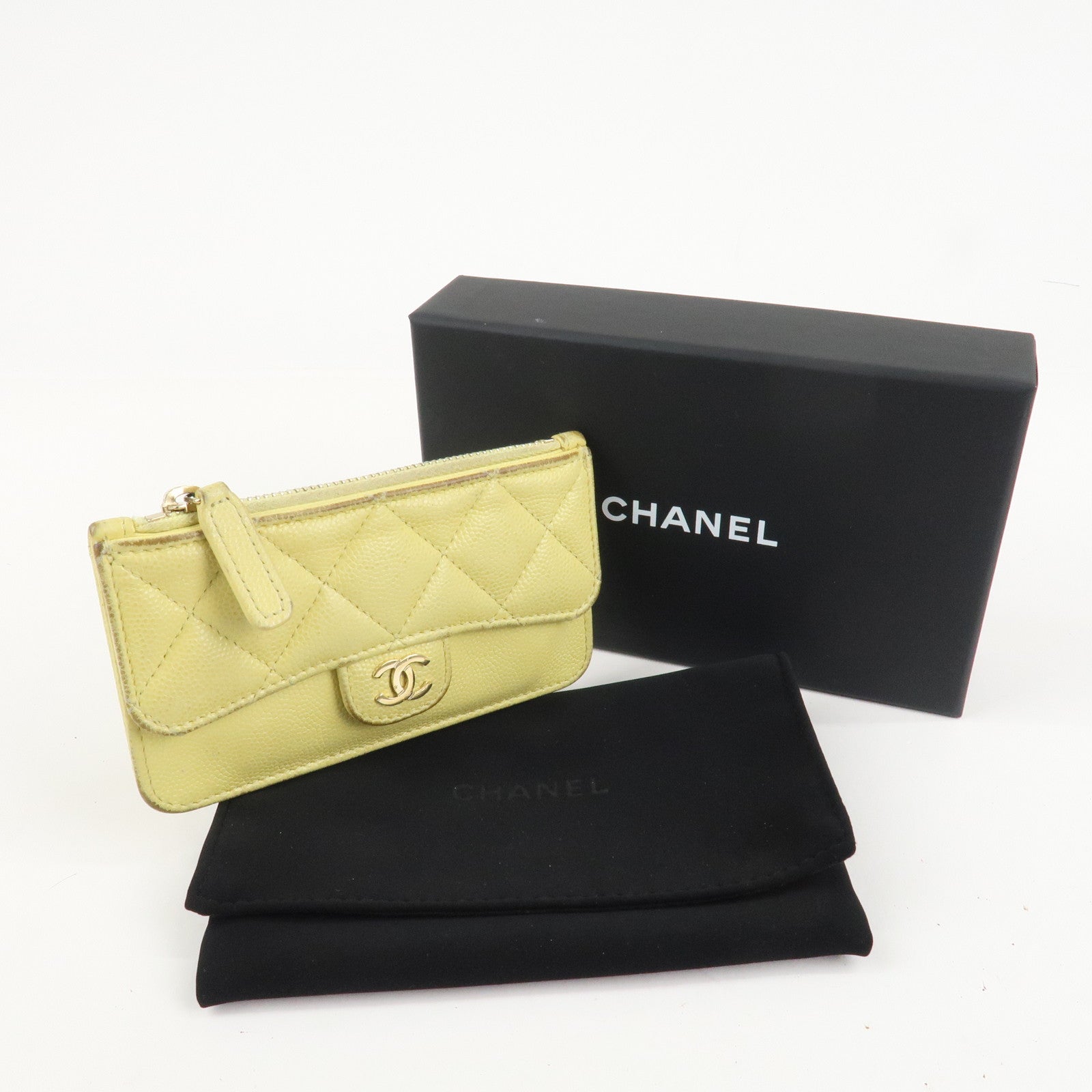 CHANEL Matelasse Caviar Skin Coco Mark Zippy Coin Case Yellow Gold HDW Used
