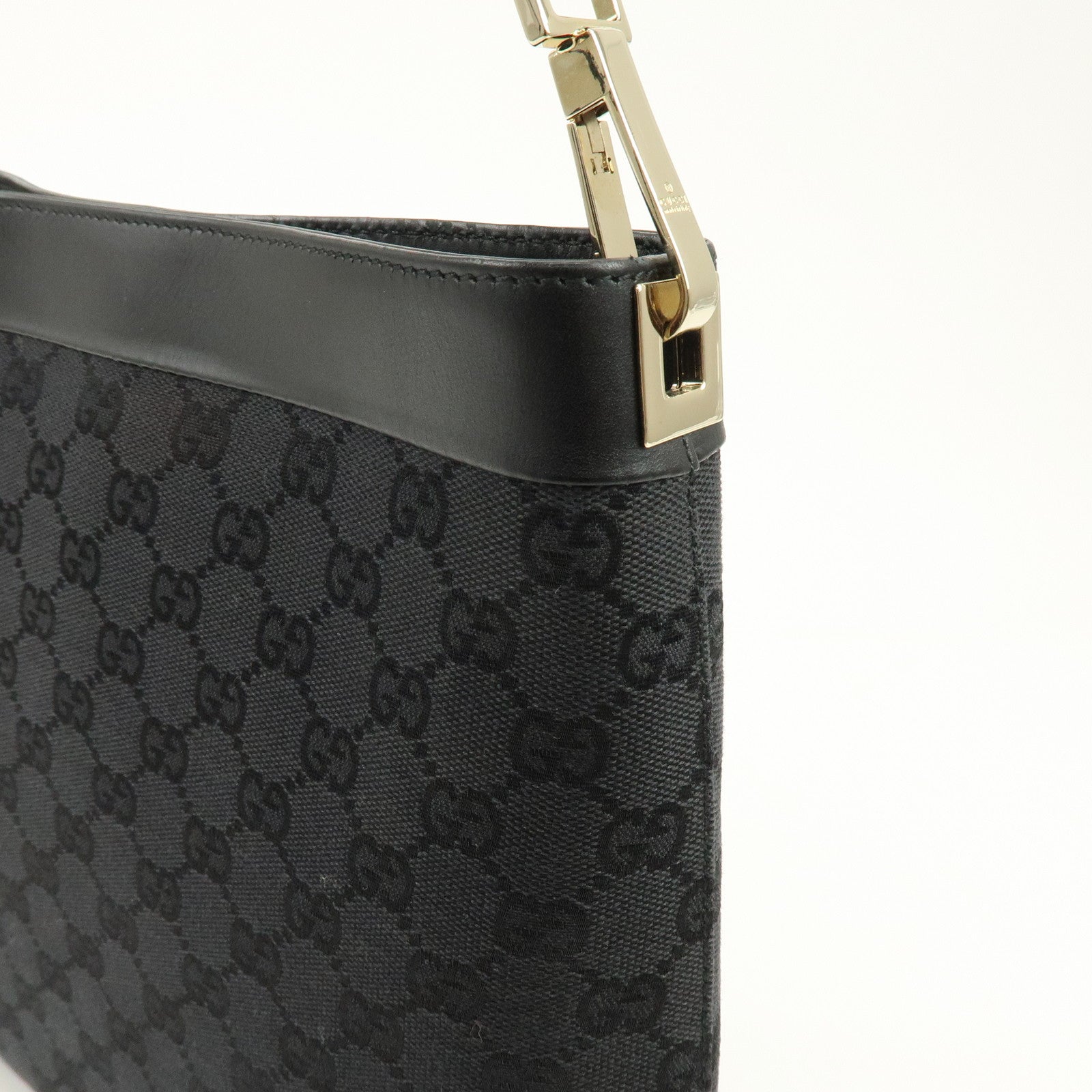 GUCCI GG Canvas Leather Shoulder Bag Hand Bag Black 33900