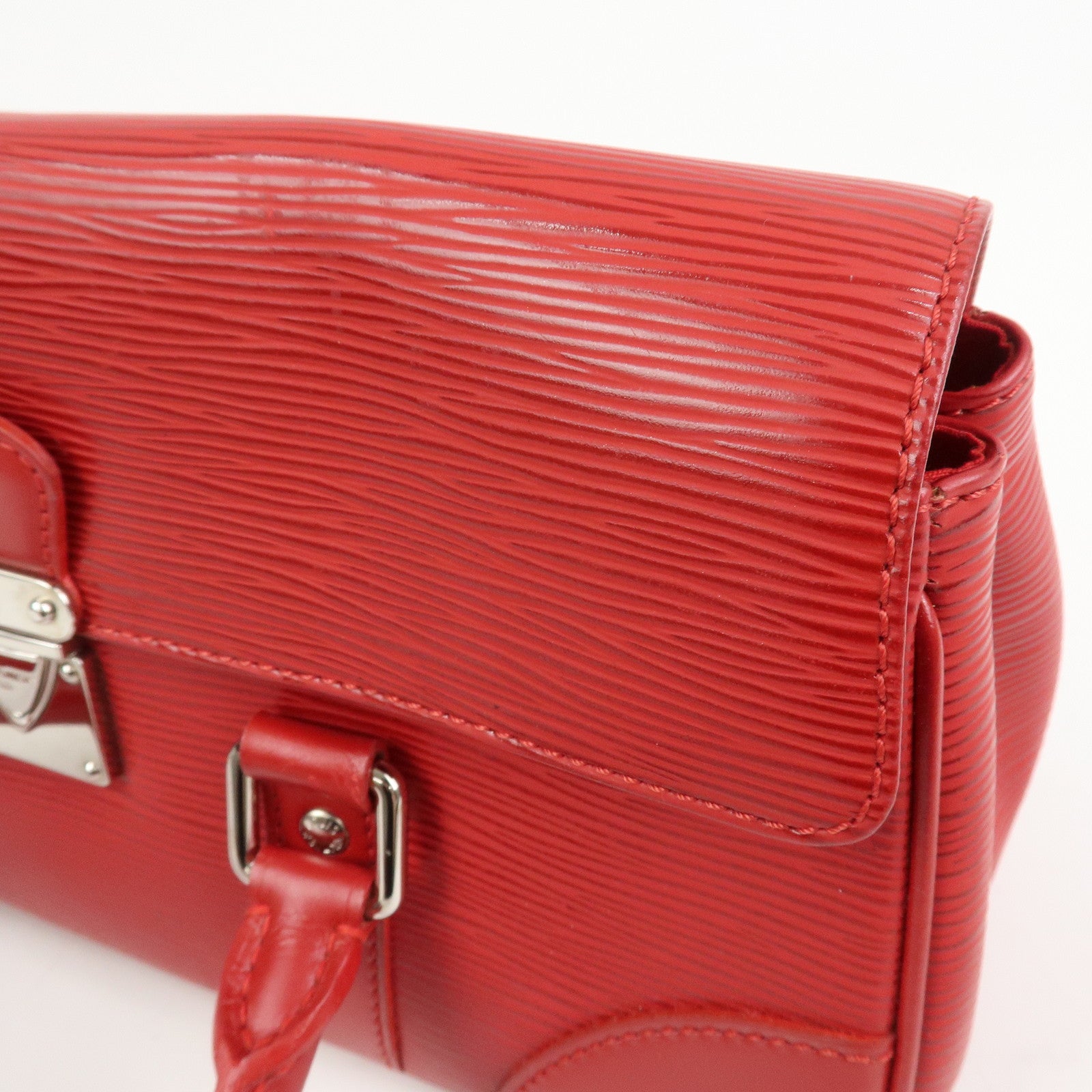 Louis Vuitton Epi Leather Segur PM Hand Bag Shoulder Bag M5882E