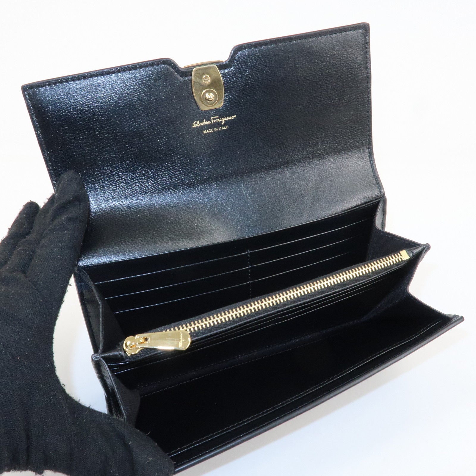 Ferragamo Vara Ribbon Leather Bifold Wallet Black Gold HDW Used