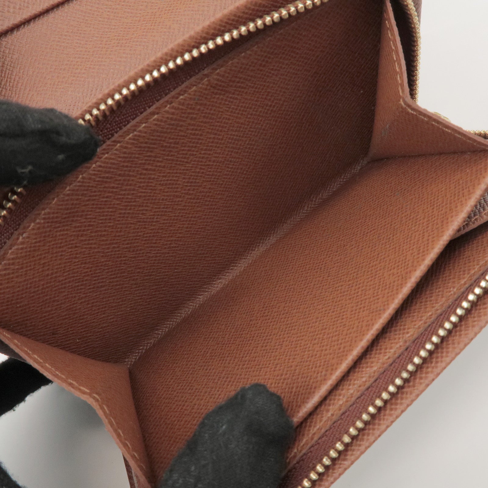Louis Vuitton Monogram Porte Monnaie Billet Tresor Wallet M61730