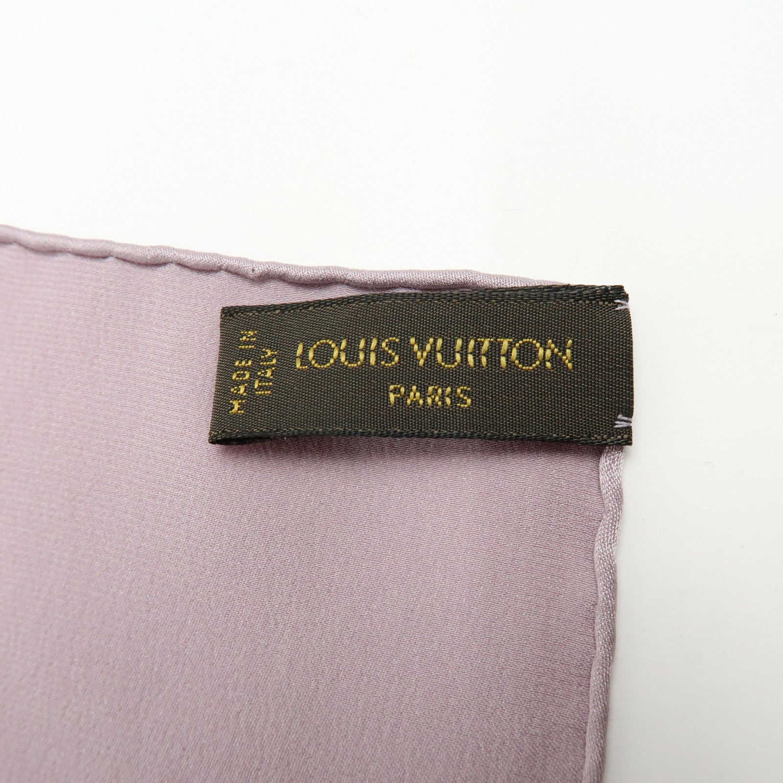 Louis Vuitton Monogram Silk 100% Scarf Light Purple