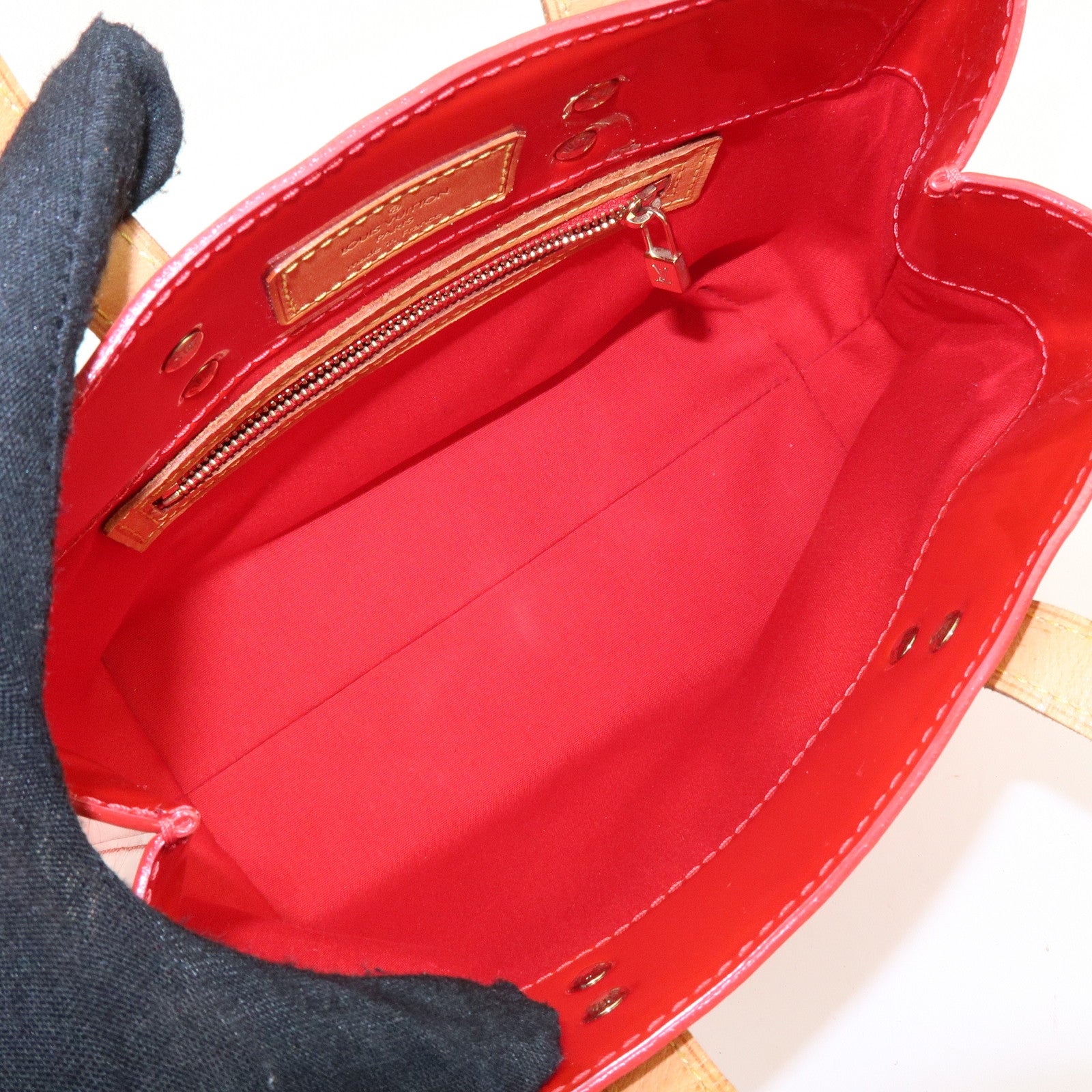 Louis Vuitton Monogram Vernis Lead PM Hand Bag Pomme d'Amour M91990